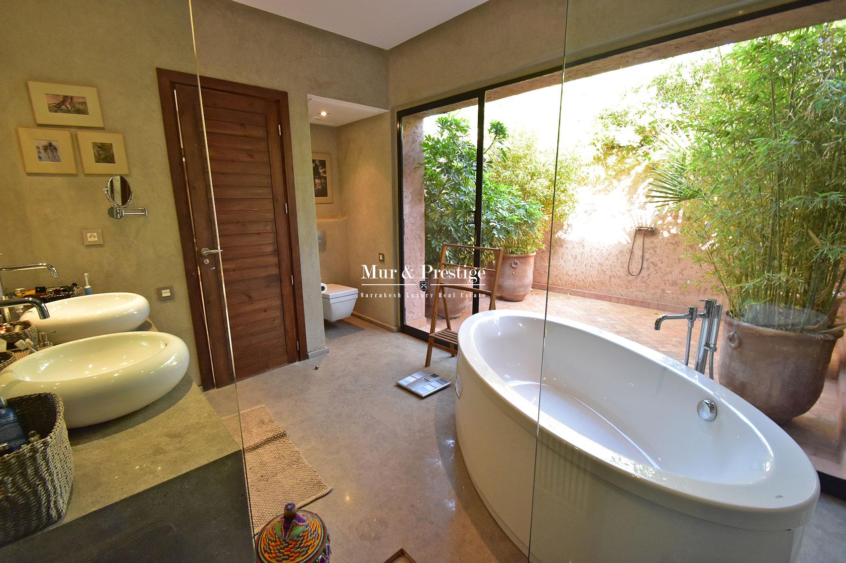 Charmante villa de plain pied a vendre a Marrakech 