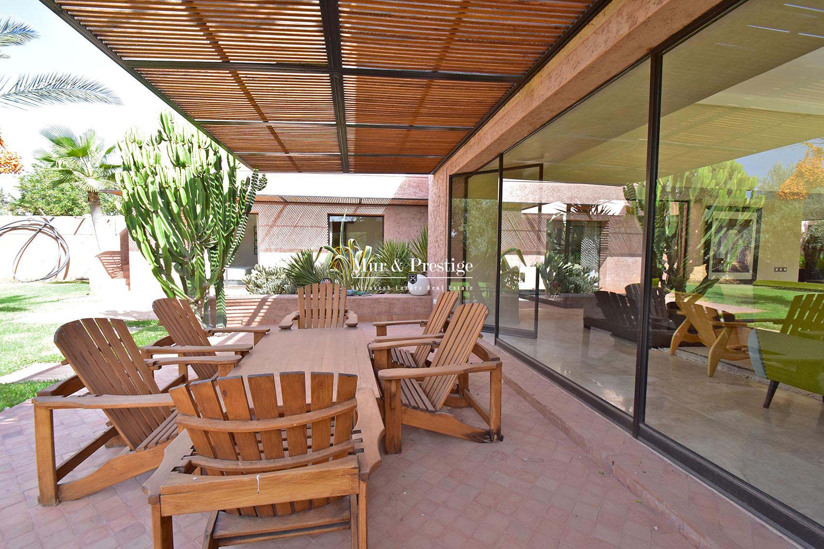 Charmante villa de plain pied a vendre a Marrakech 