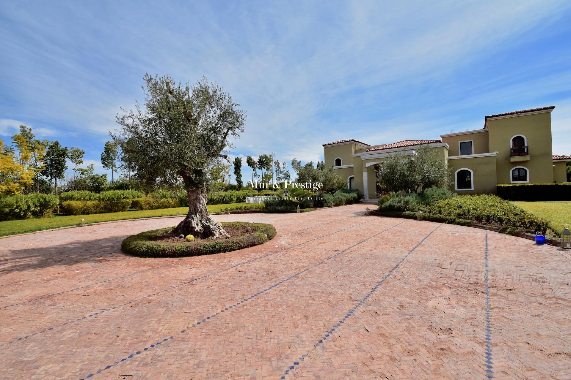 Agence Immobilière Marrakech - Maison à louer proche du Fairmont Royal Palm  