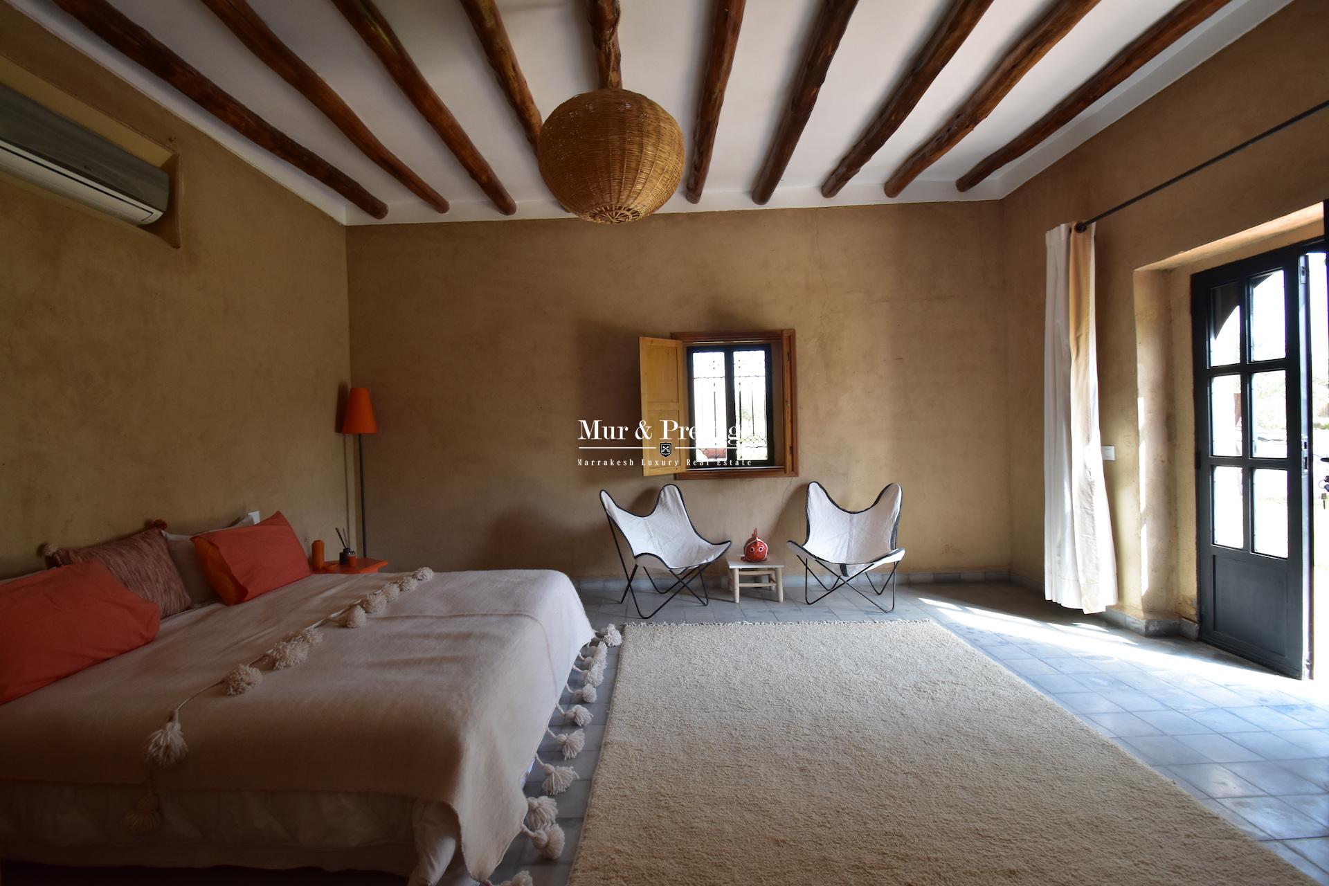 Agence Immobilière Marrakech - Maison Beldi Chic à Vendre 