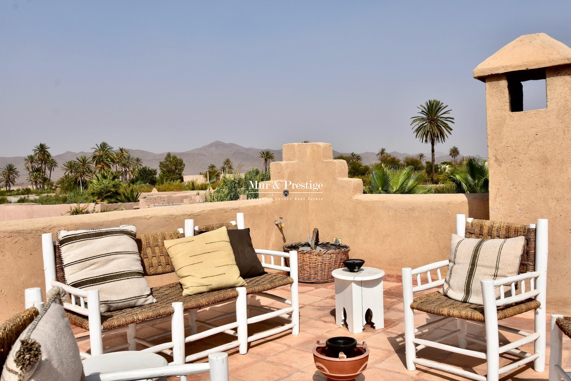 Agence Immobilière Marrakech - Maison Beldi Chic à Vendre 