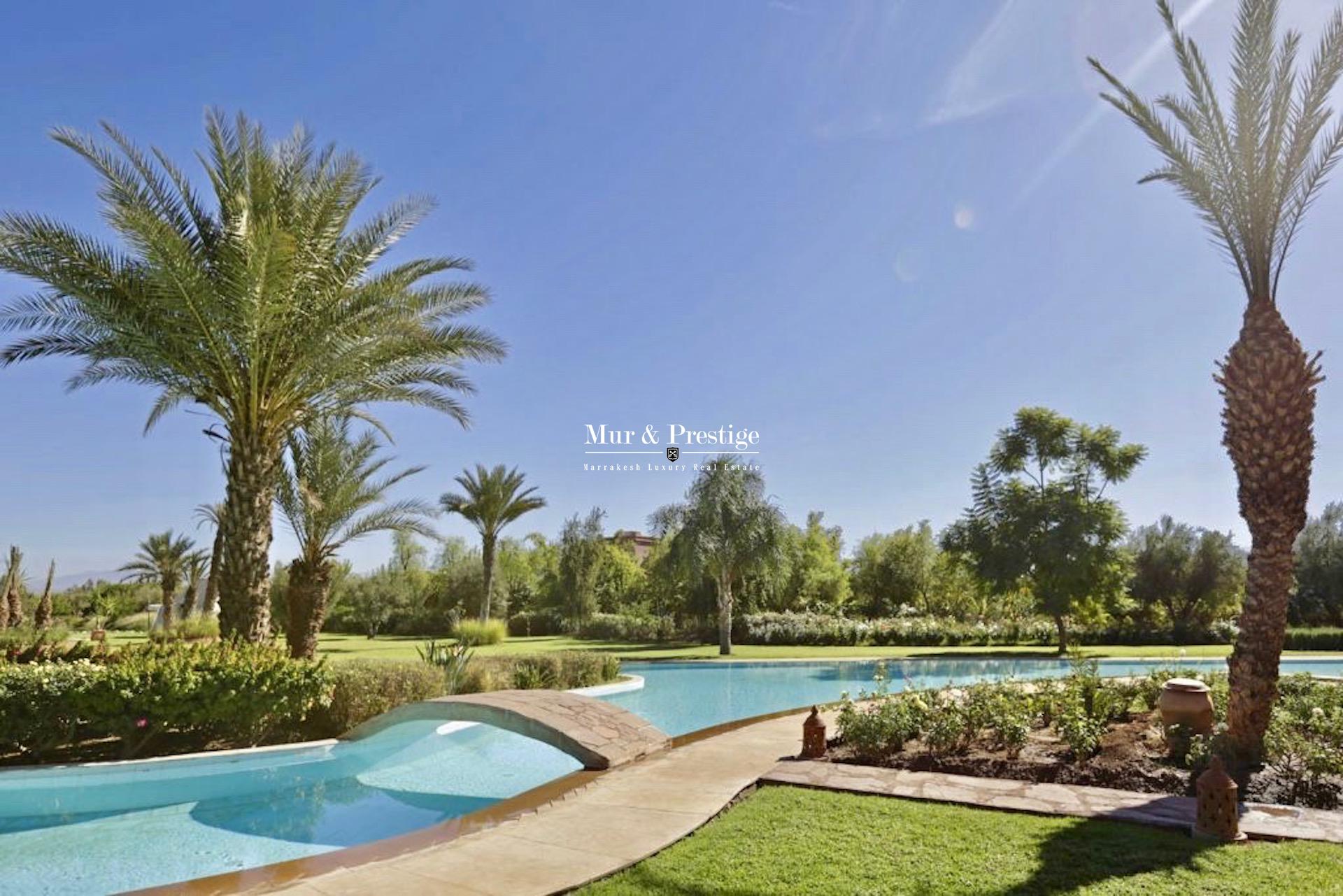 Villa à vendre à Marrakech proche des golfs 