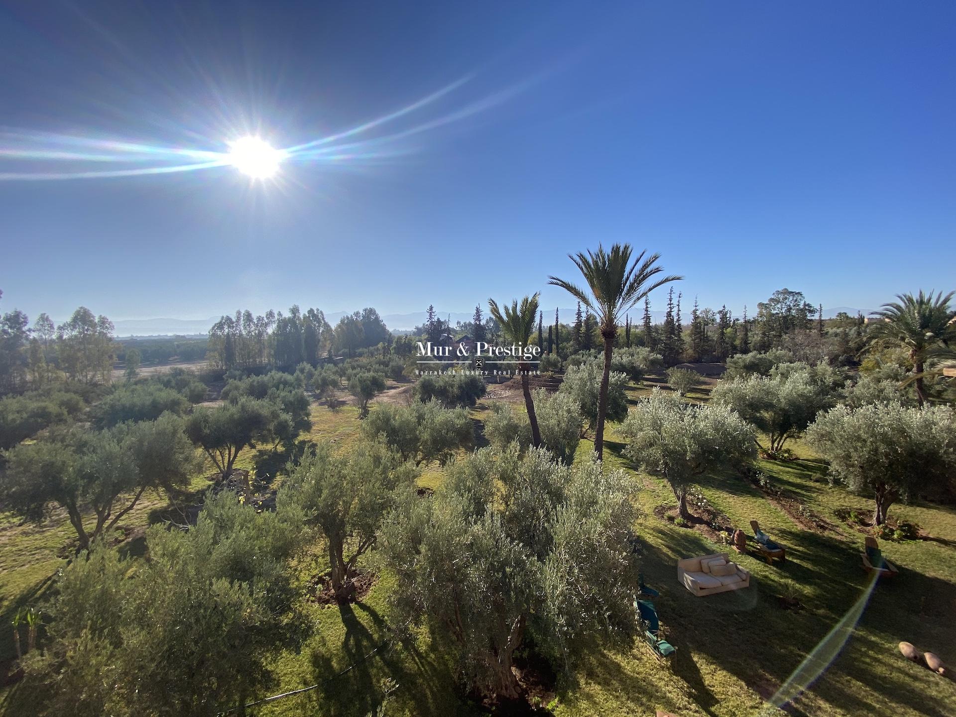 Maison Charles Boccara à louer sur 3 hectares  