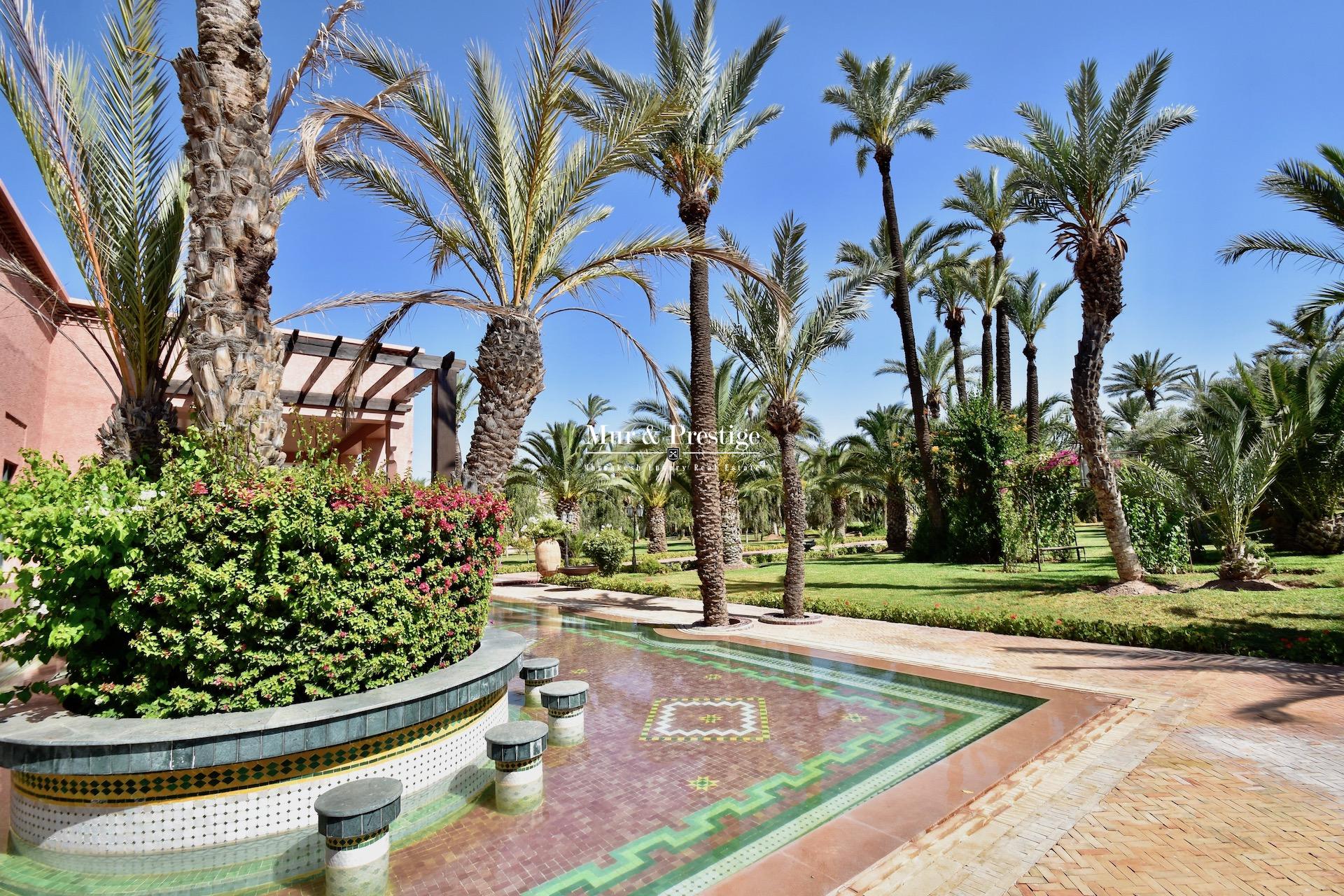 Agence Immobilière Marrakech - Palais à la vente à la Palmeraie de Marrakech 