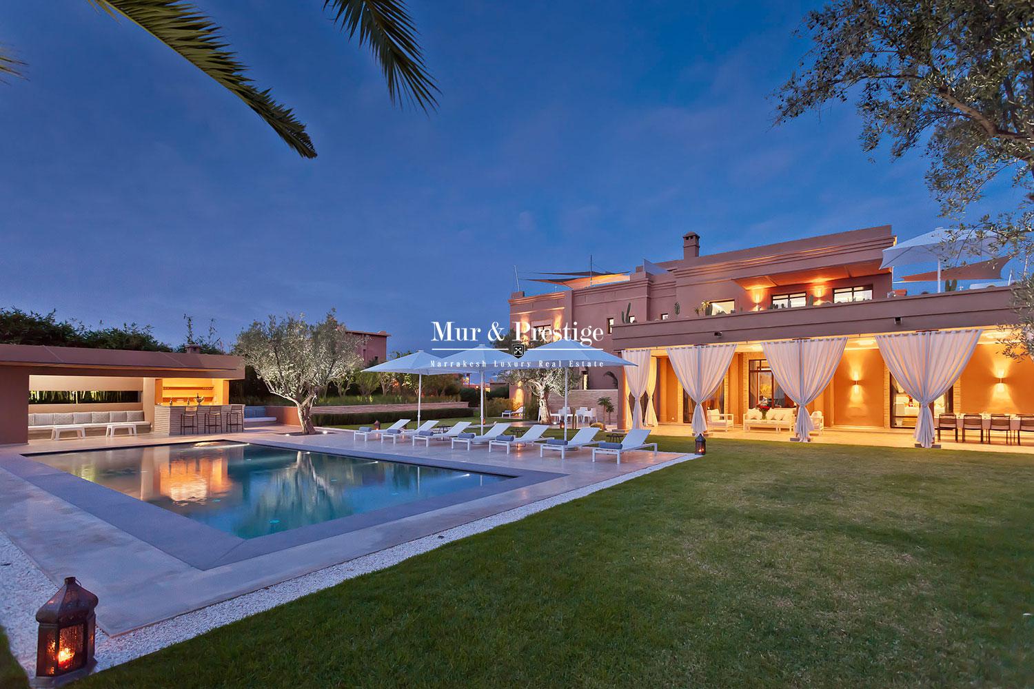 Splendide villa sur golf à vendre à Marrakech 