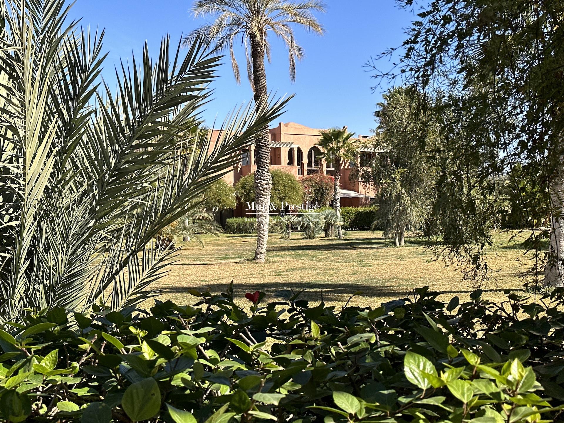 Maison d’Hôtes sur 3 hectares à Vendre