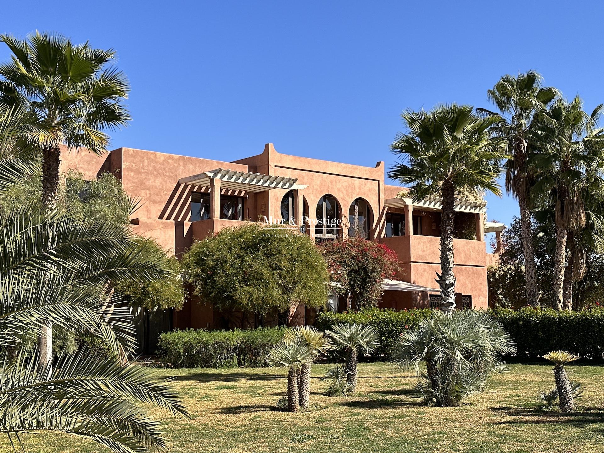 Maison d’Hôtes sur 3 hectares à Vendre