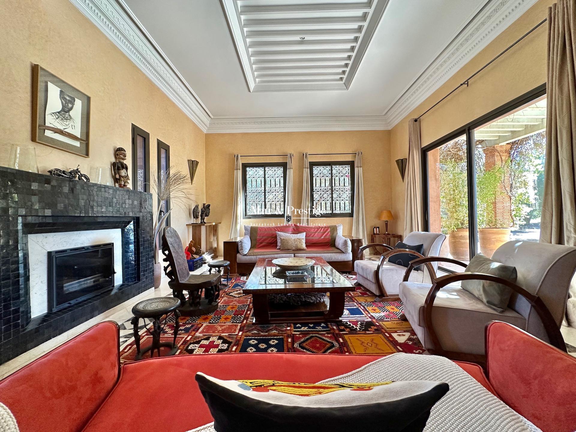 Maison d’Hôtes sur 3 hectares à Vendre