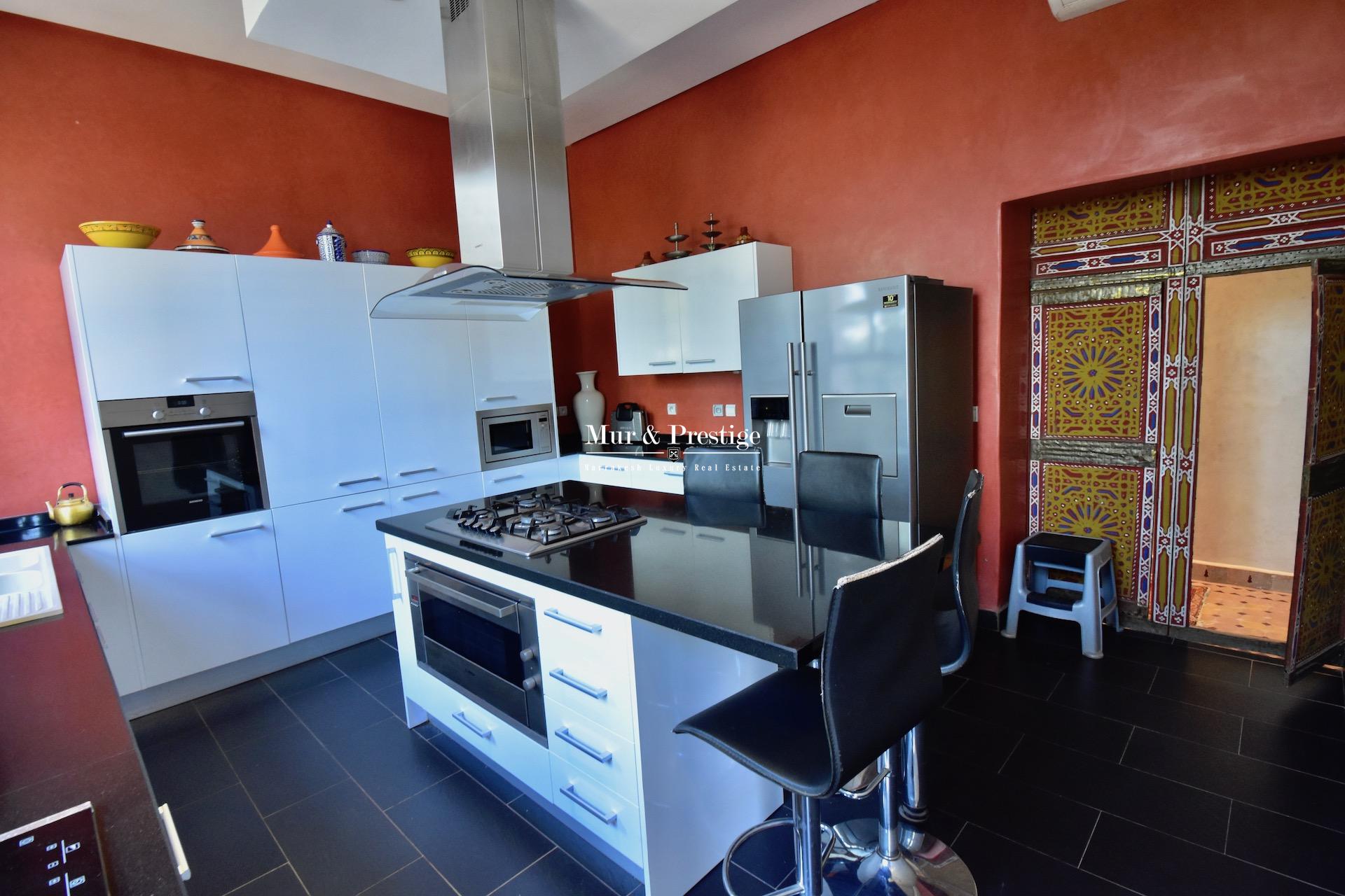 Villa à vendre à Marrakech – Agence Immobilière 