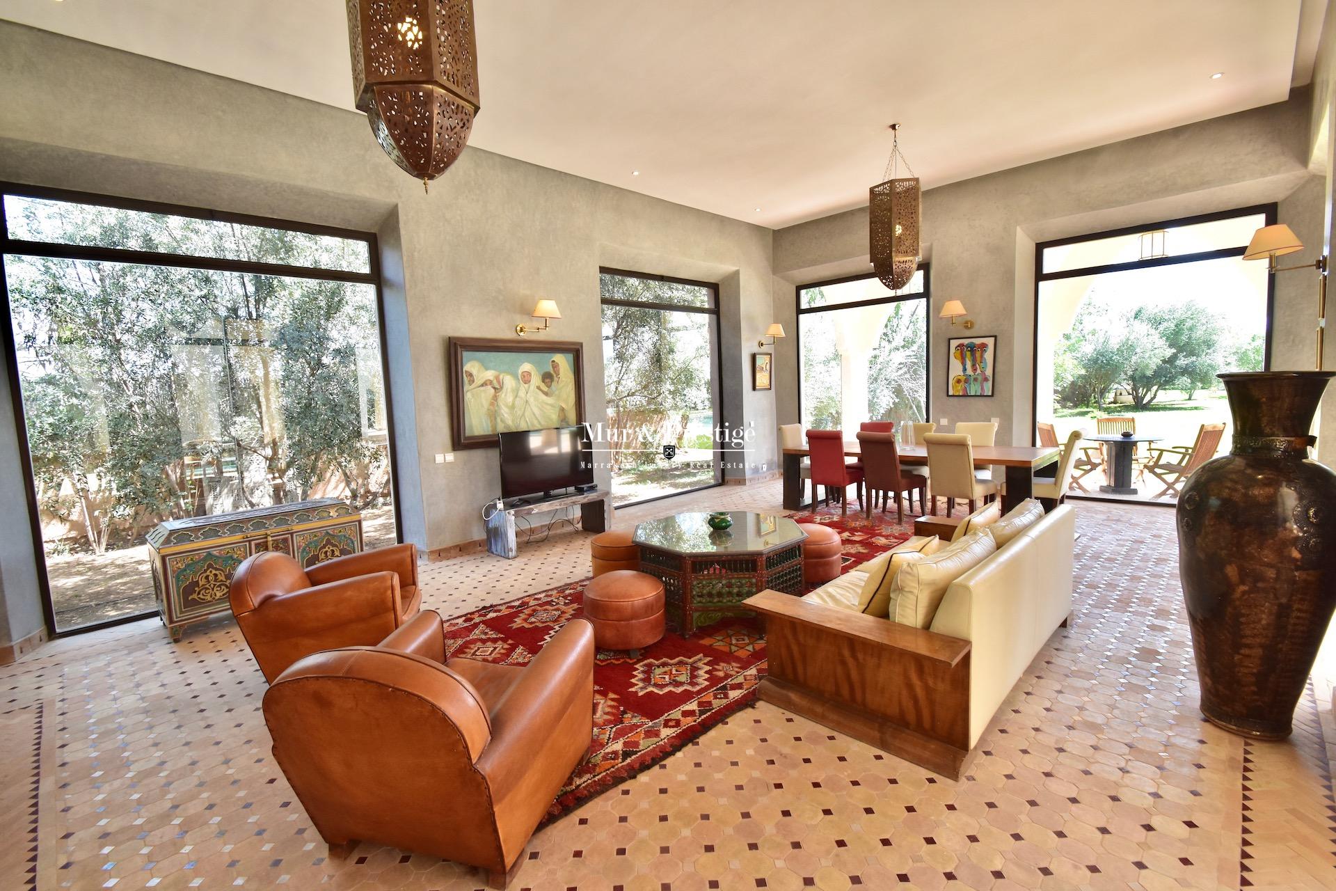 Villa à vendre à Marrakech – Agence Immobilière 