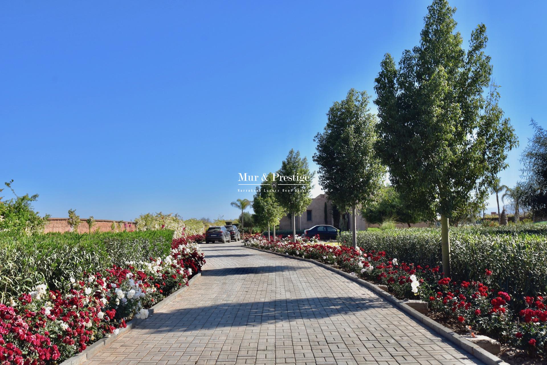 Maison moderne à vendre à Marrakech proche du Golf de Royal Palm 