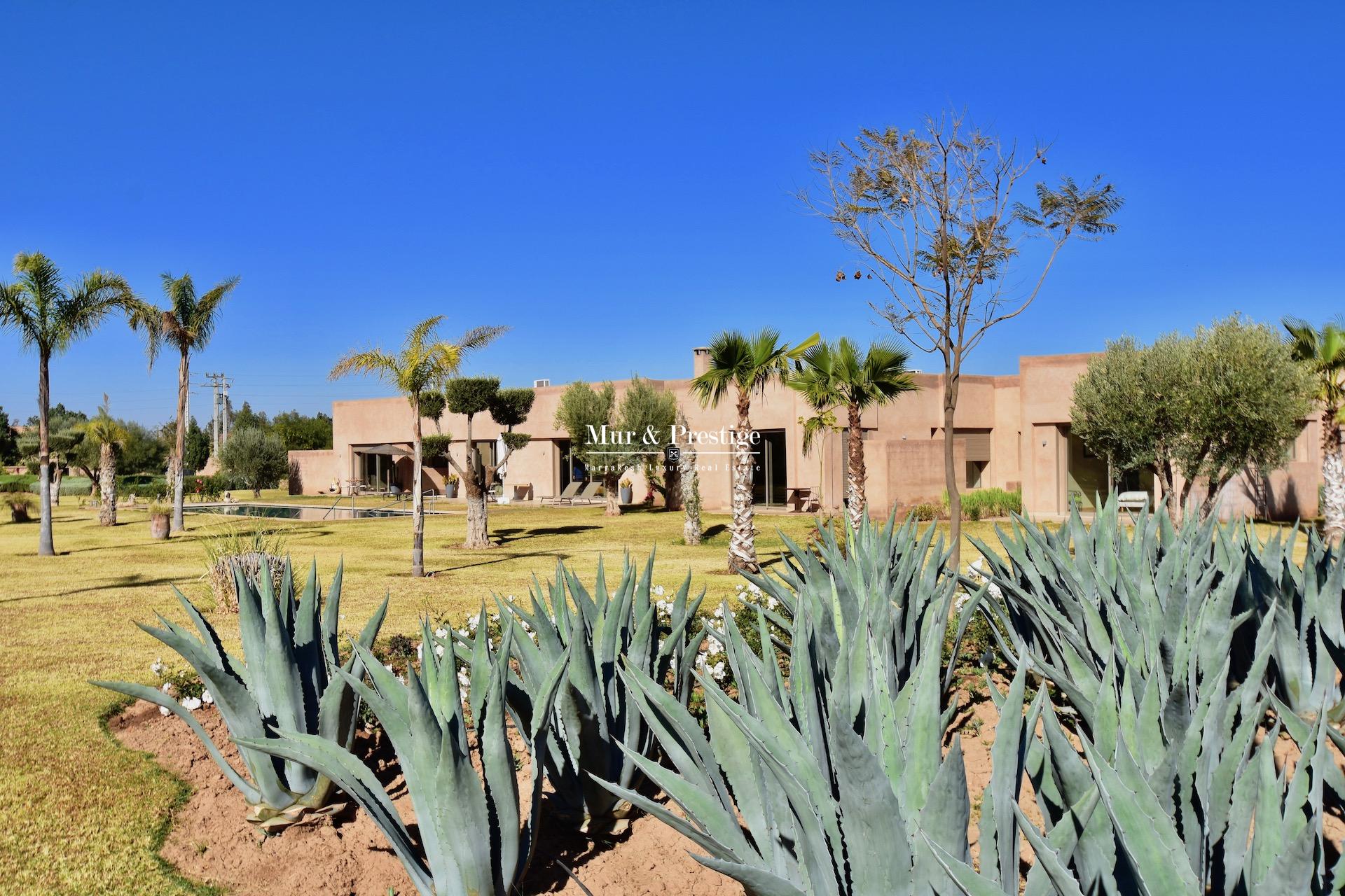 Maison moderne à vendre à Marrakech proche du Golf de Royal Palm 