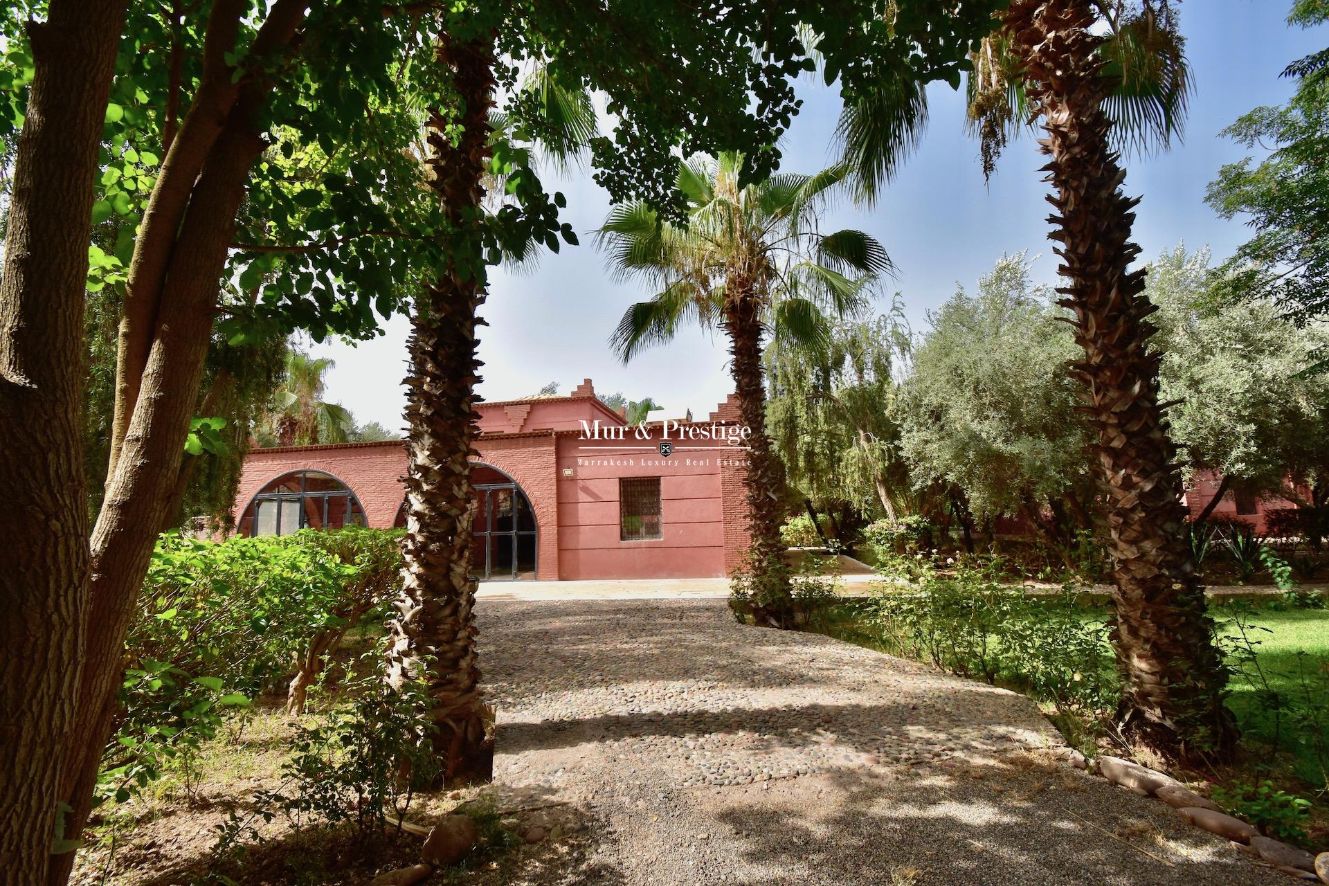 Maison avec clairière et box à chevaux à vendre à Marrakech