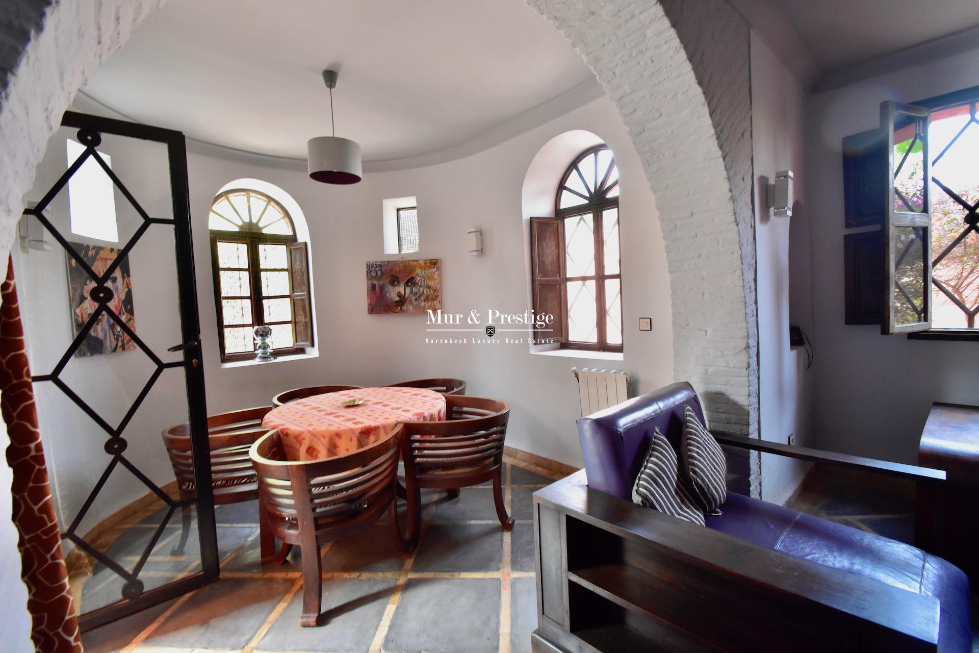 Maison avec clairière et box à chevaux à vendre à Marrakech