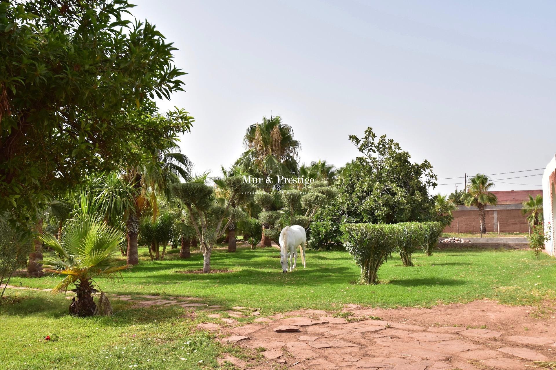 Maison avec clairière et box à chevaux à vendre à Marrakech