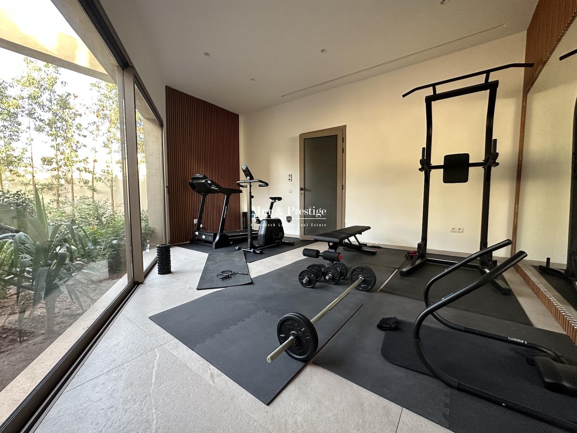 Maison moderne aux abords des Golfs