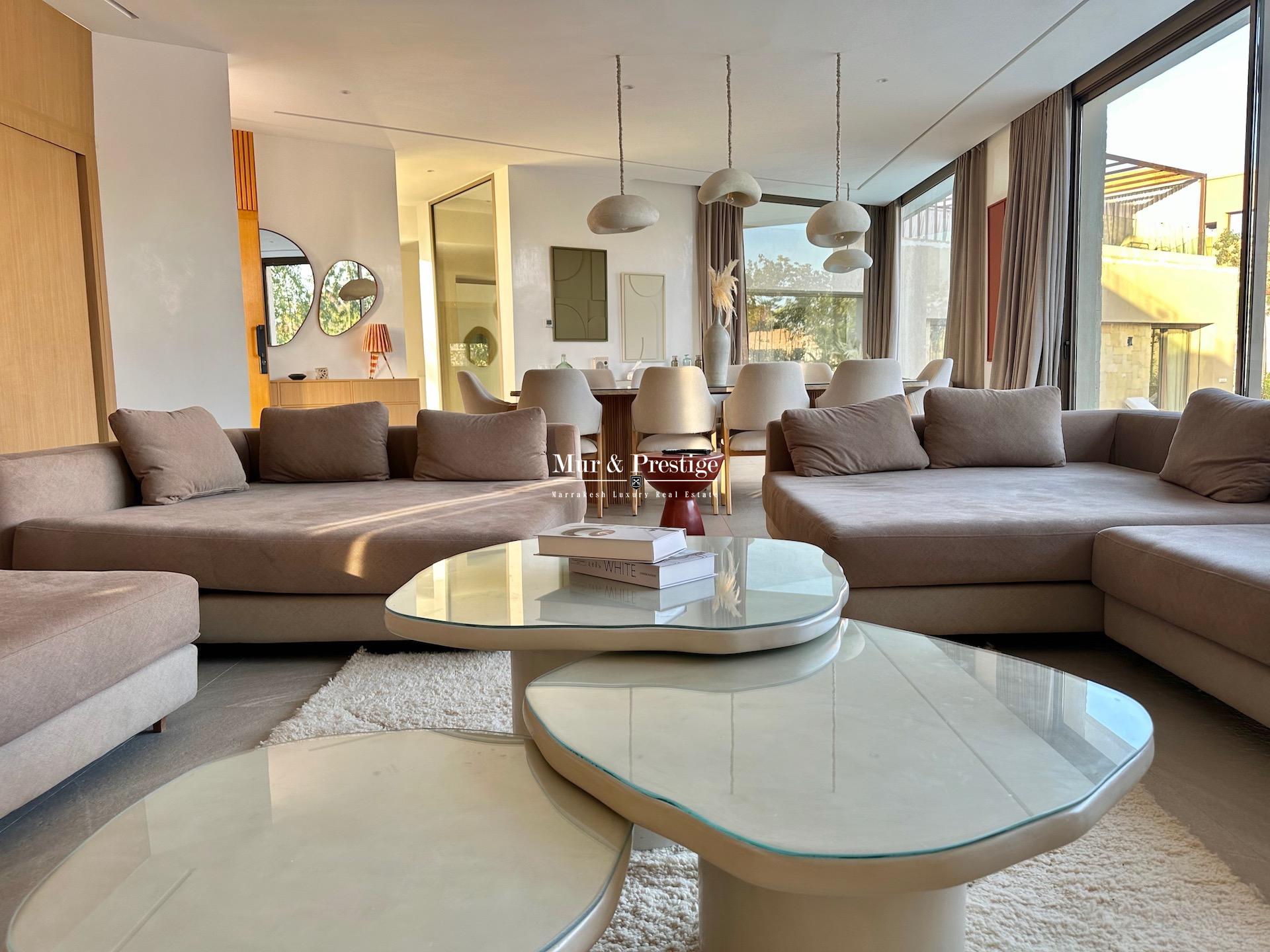 Maison moderne aux abords des Golfs
