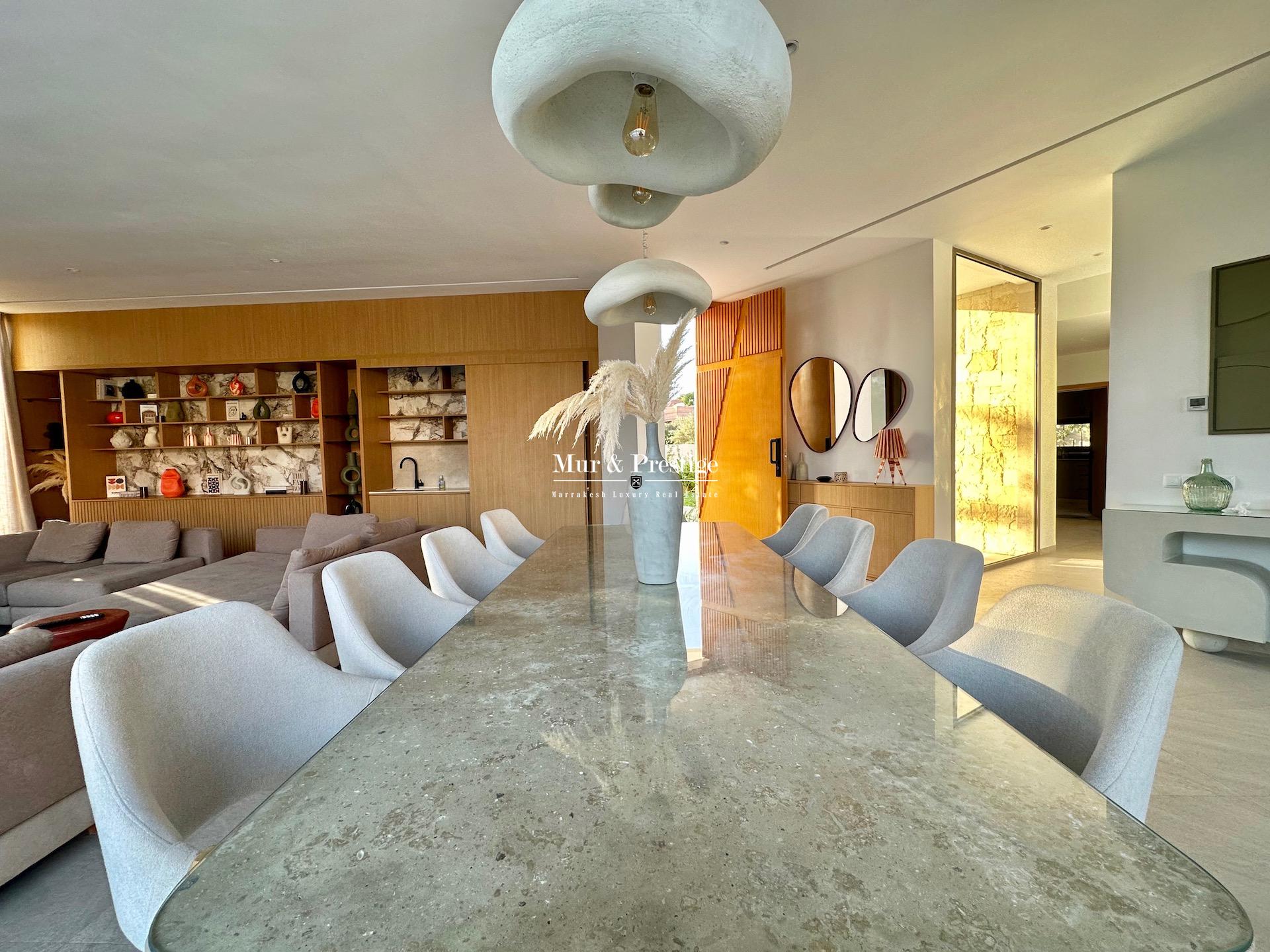 Maison moderne aux abords des Golfs