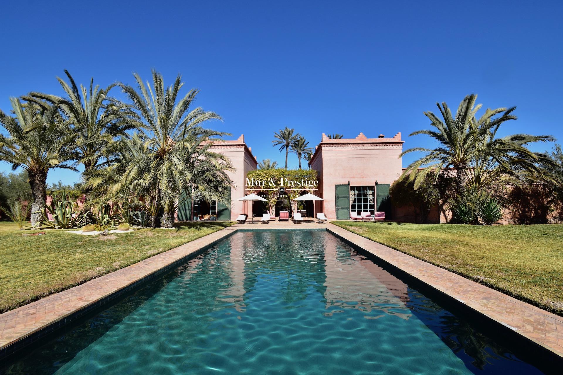 Maison signée Charles Bocarra à vendre à Marrakech 