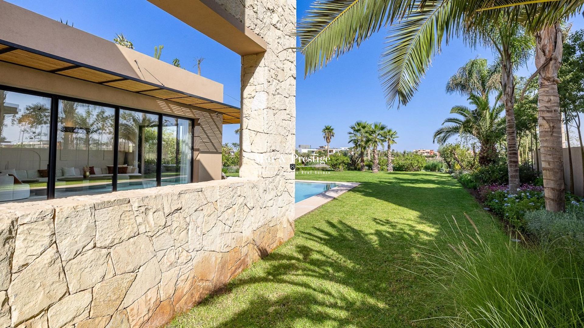 Maison Neuve Moderne à Vendre 