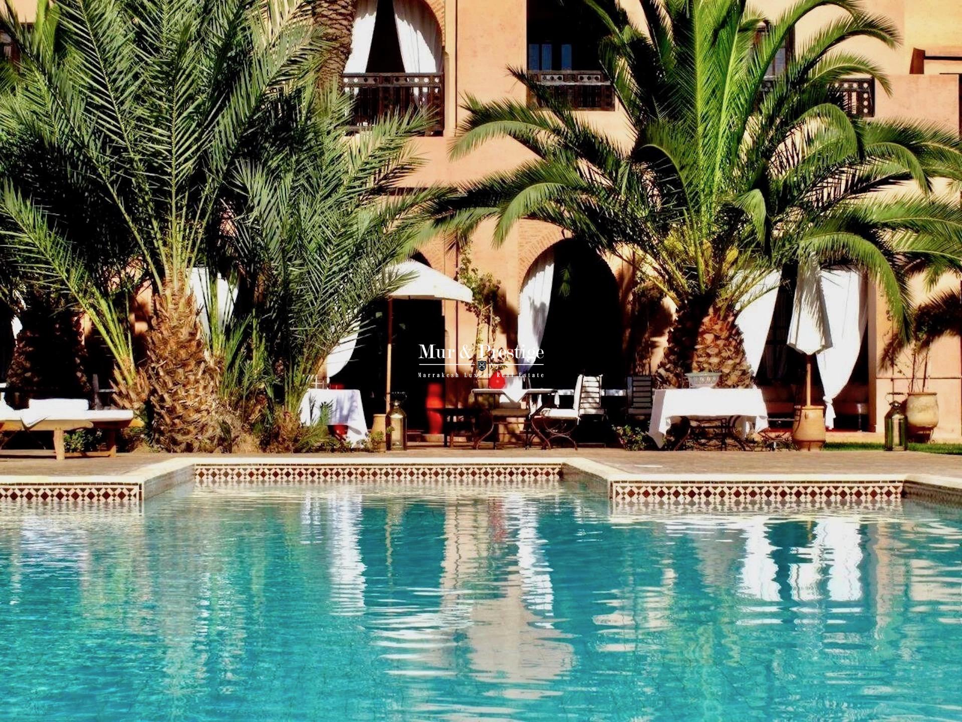 Maison d’hôtes de 15 Chambres à Vendre 