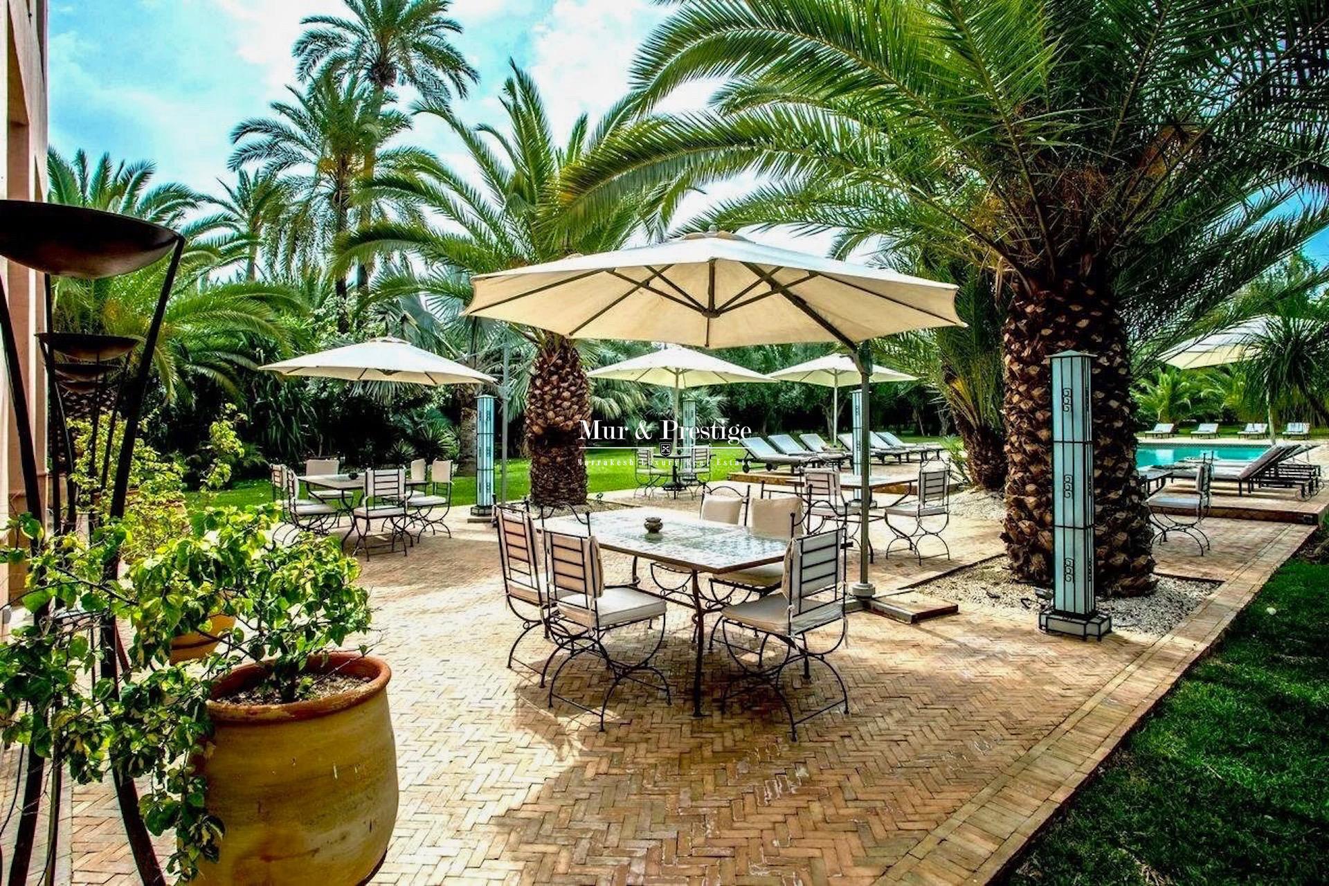 Maison d’hôtes de 15 Chambres à Vendre 