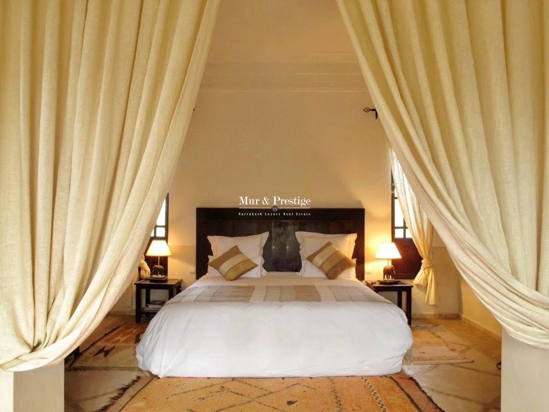 Maison d’hôtes de 15 Chambres à Vendre 