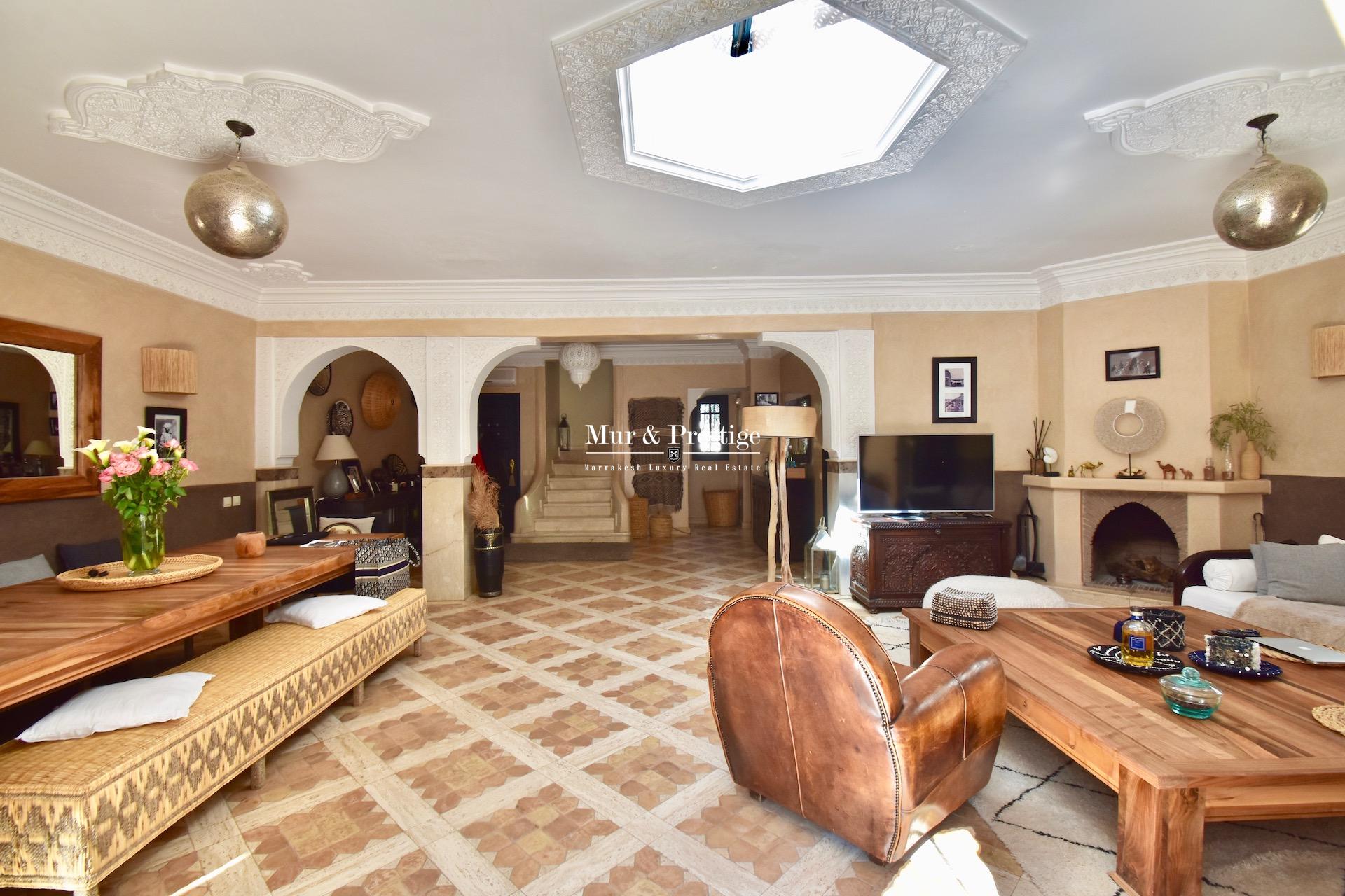 Agence immobilière à Marrakech – Maison de style riad à rénover à vendre