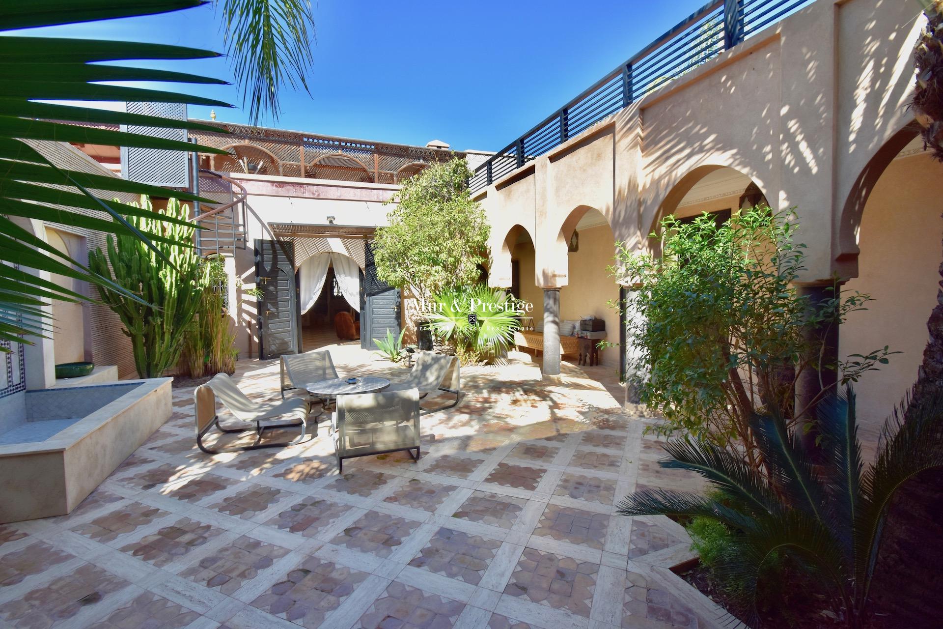 Agence immobilière à Marrakech – Maison de style riad à rénover à vendre