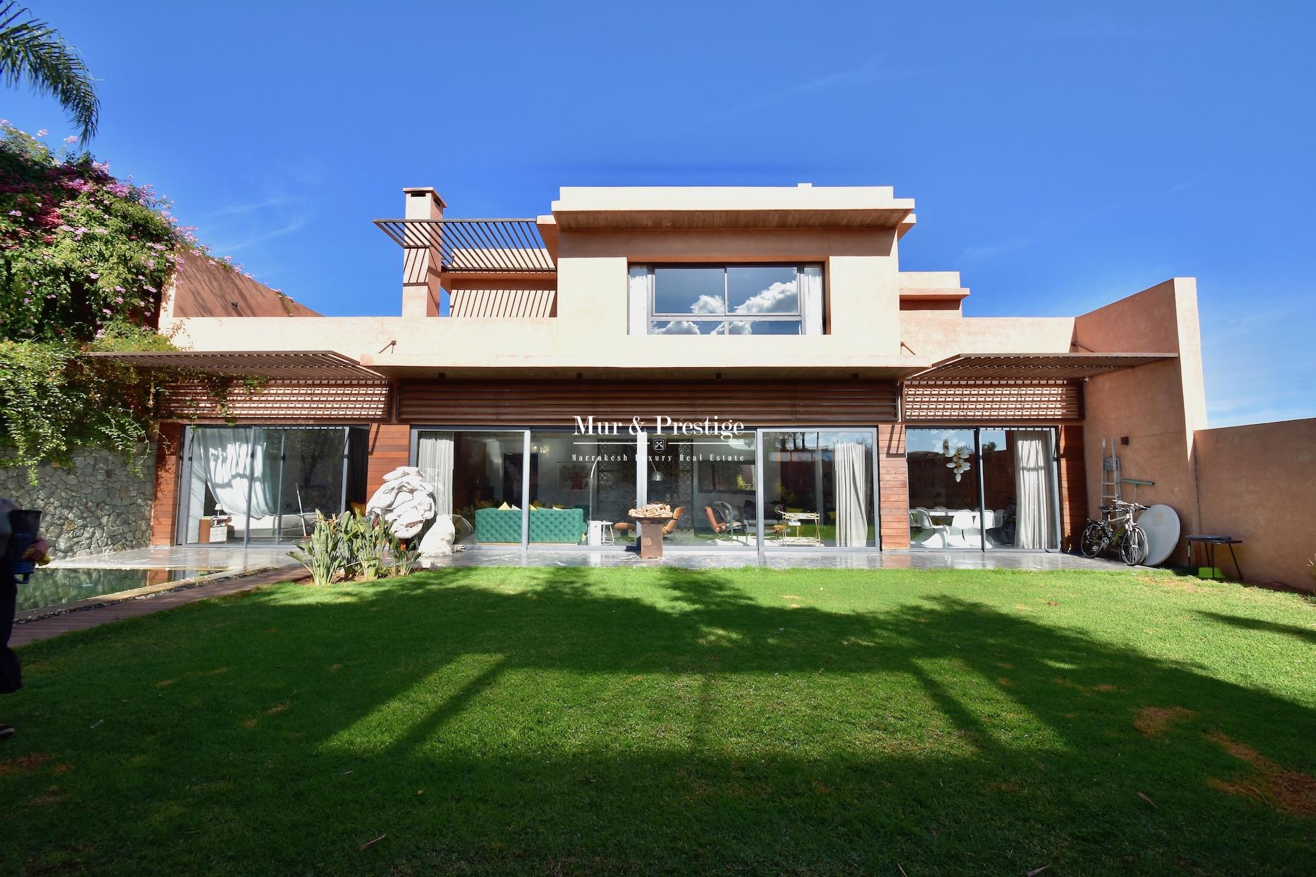 Maison moderne à vendre sur le Golf Amelkis à Marrakech - Agence Immobilière