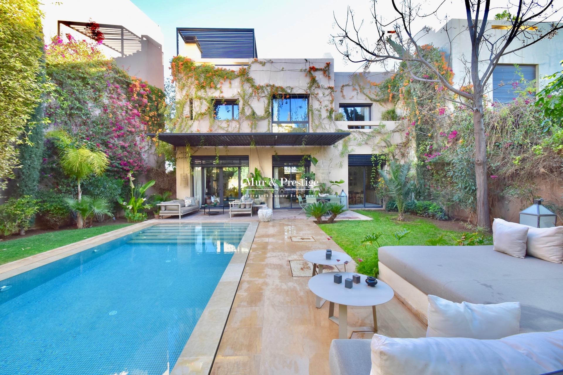 Agence immobilière Marrakech – Villa à vendre au Golf  AL MAADEN –