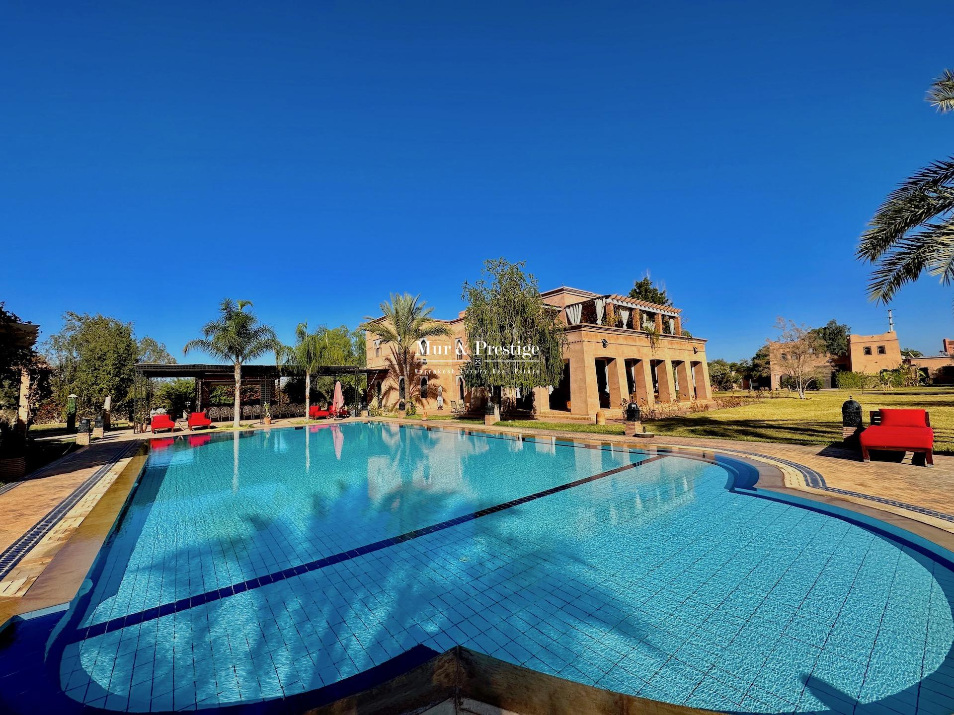 Maison d’hôtes de 12 Chambres à Vendre à Marrakech