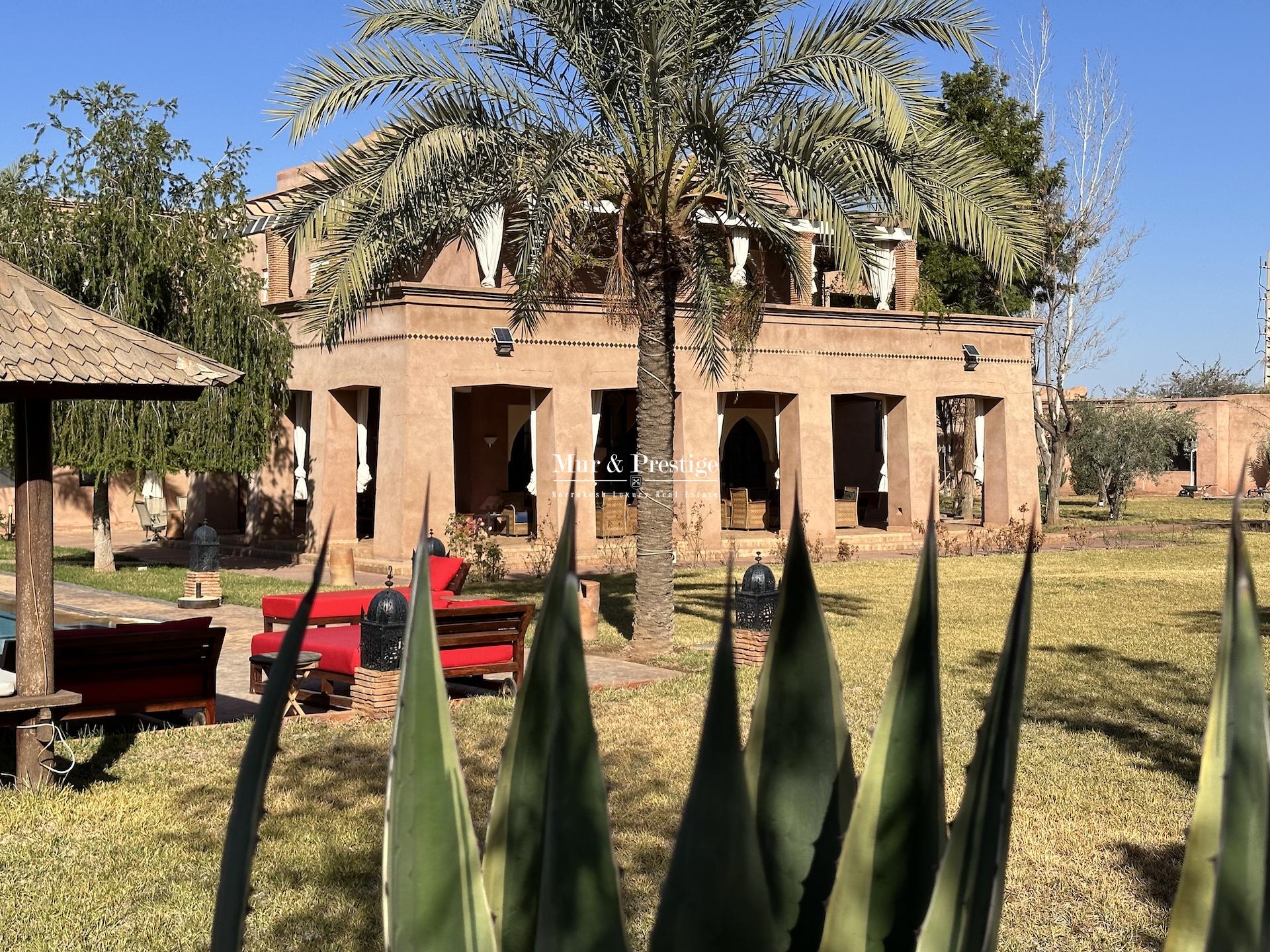 Maison d’hôtes de 12 Chambres à Vendre à Marrakech
