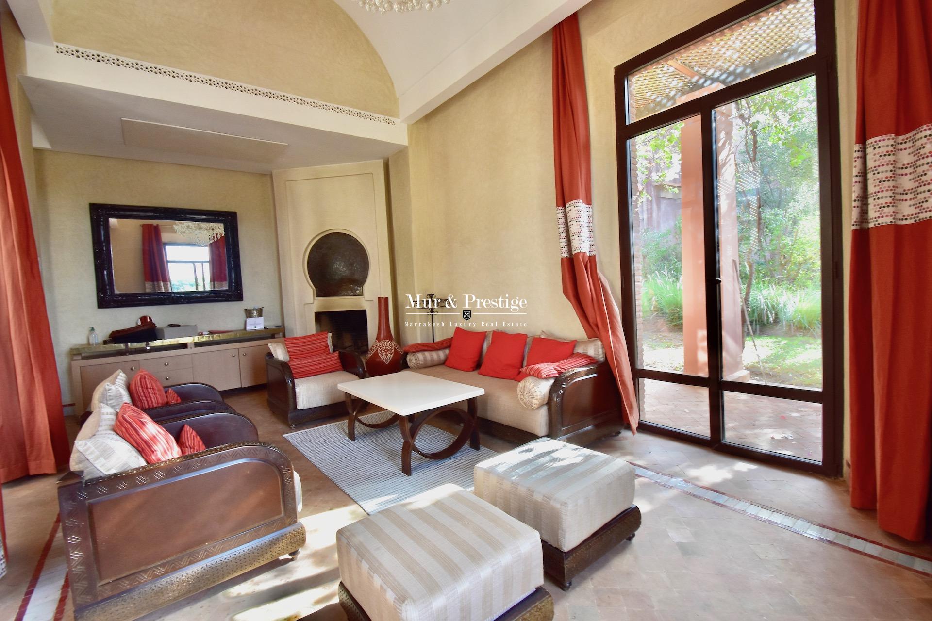 Agence Immobilière à Marrakech - Maison à vendre en front de golf