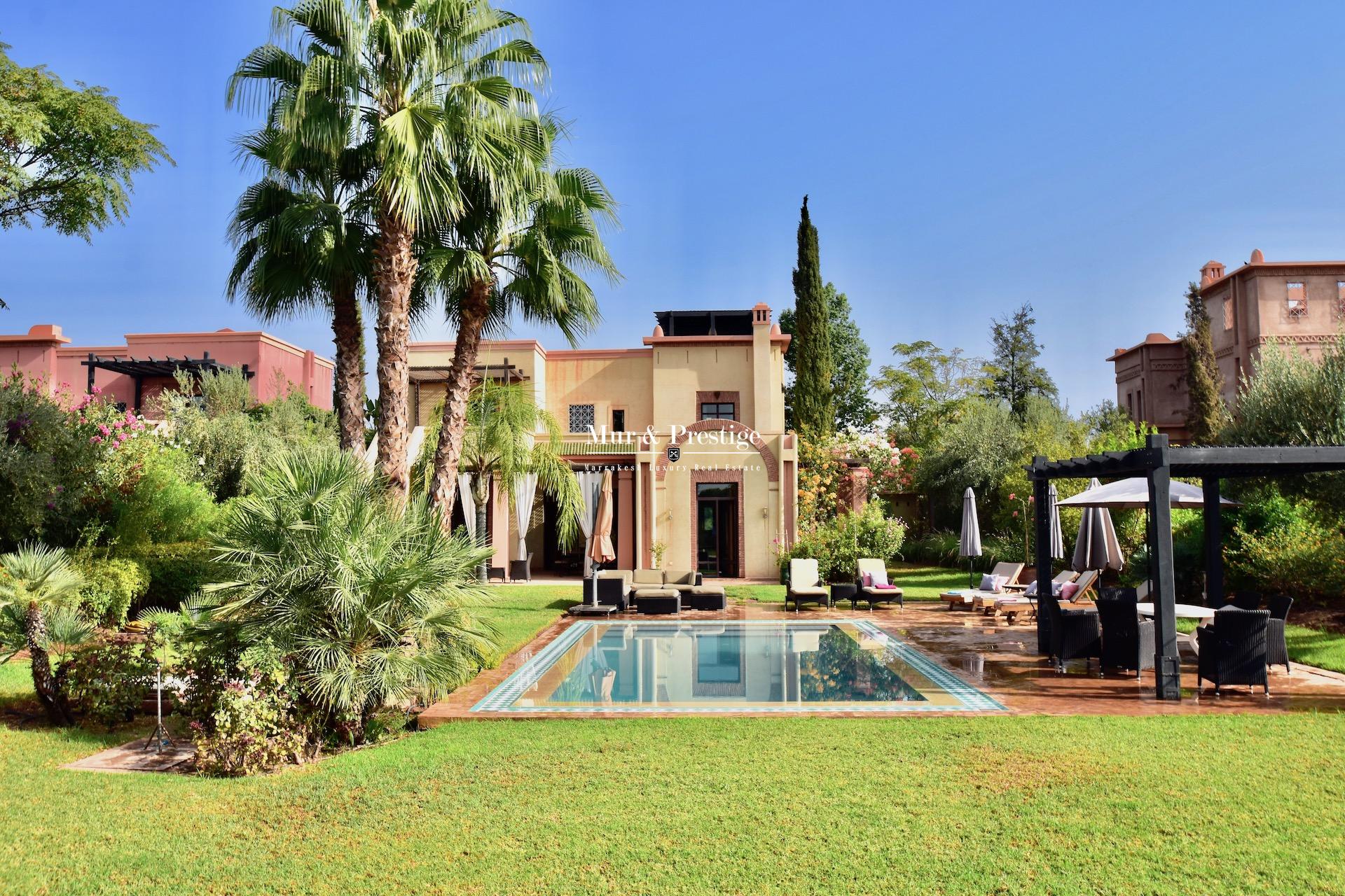 Agence Immobilière à Marrakech - Maison à vendre en front de golf