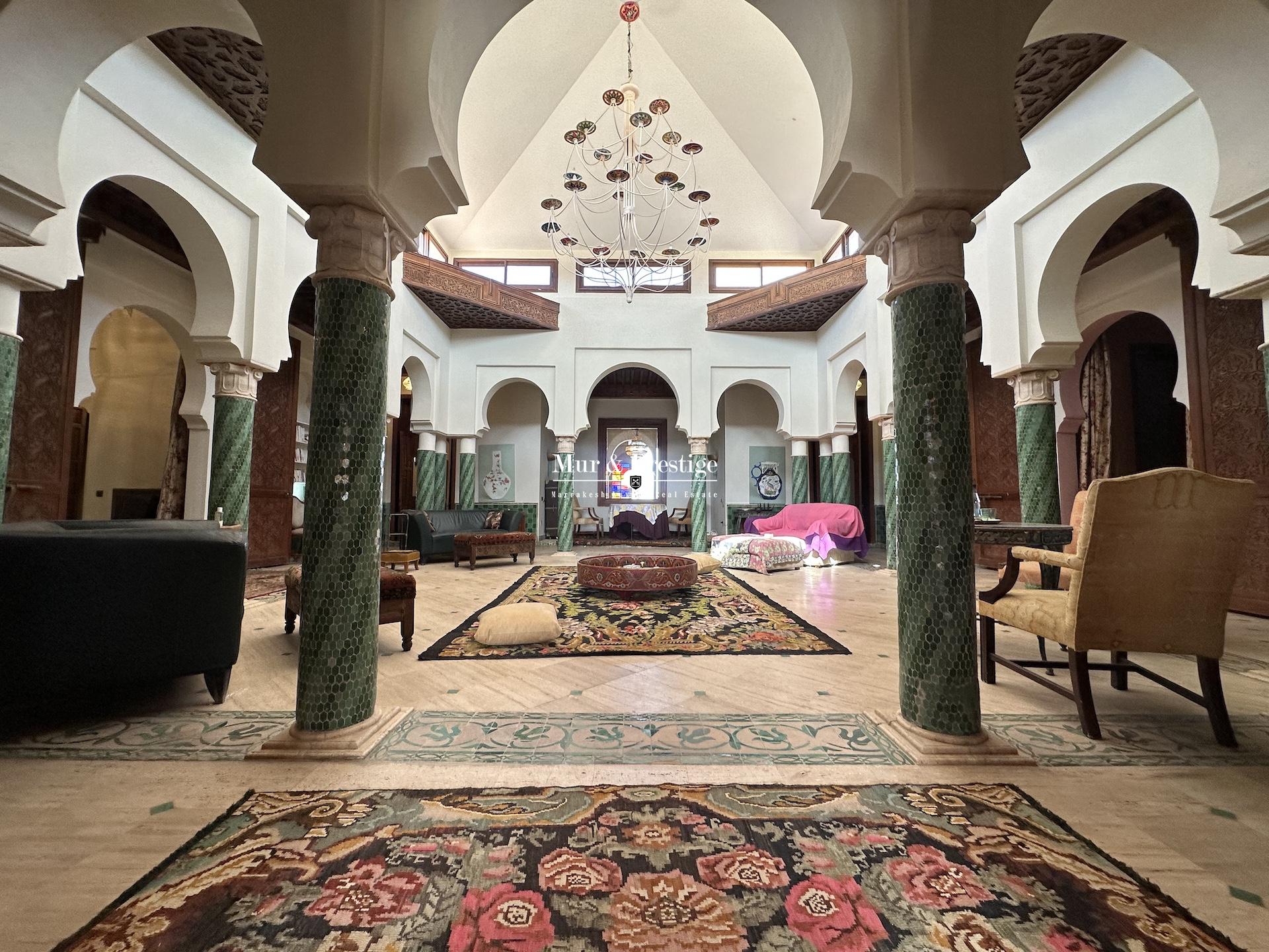 Maison de Caractère à Vendre – Proche Ecole Américaine