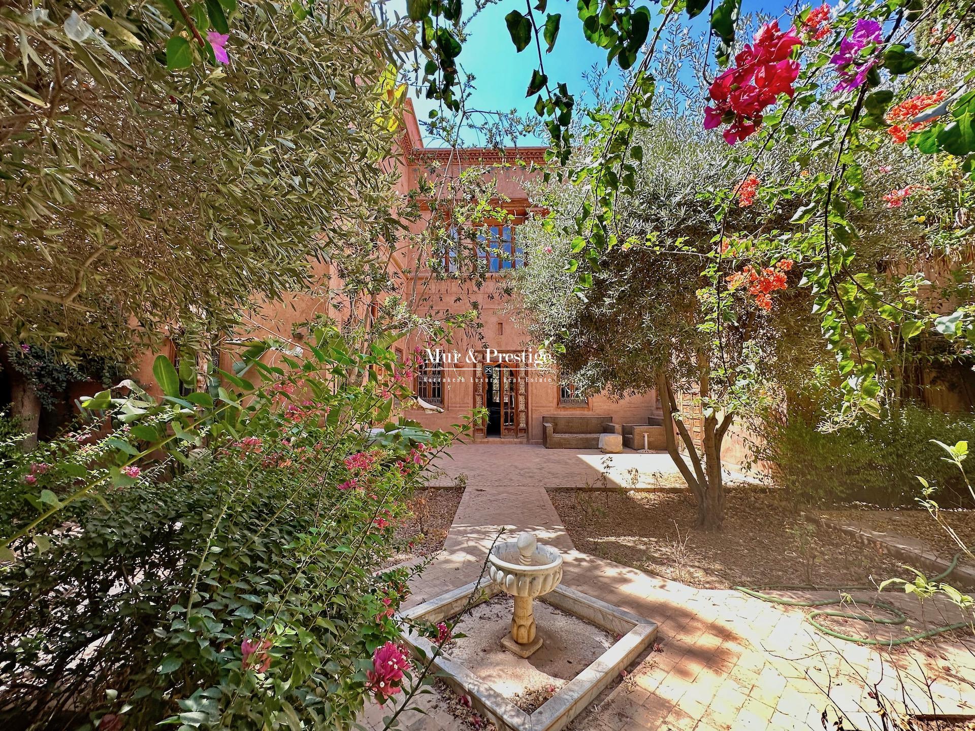 Villa-Riad signé Charles Boccara à vendre à Marrakech   