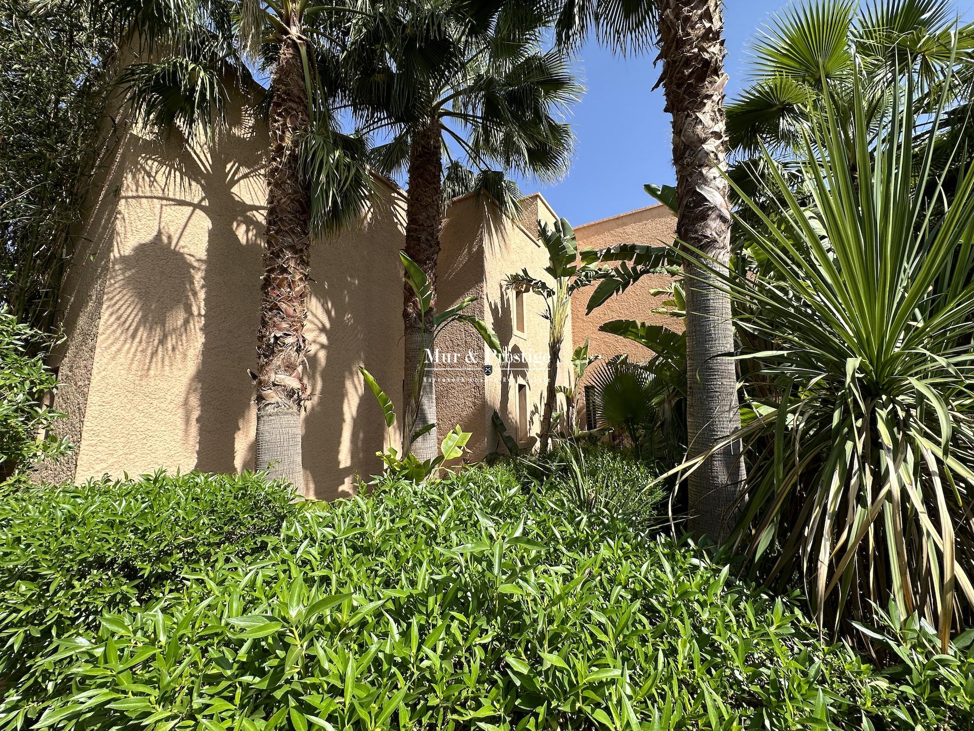 Maison De Charme à Vendre à Marrakech - Agence Immobilière