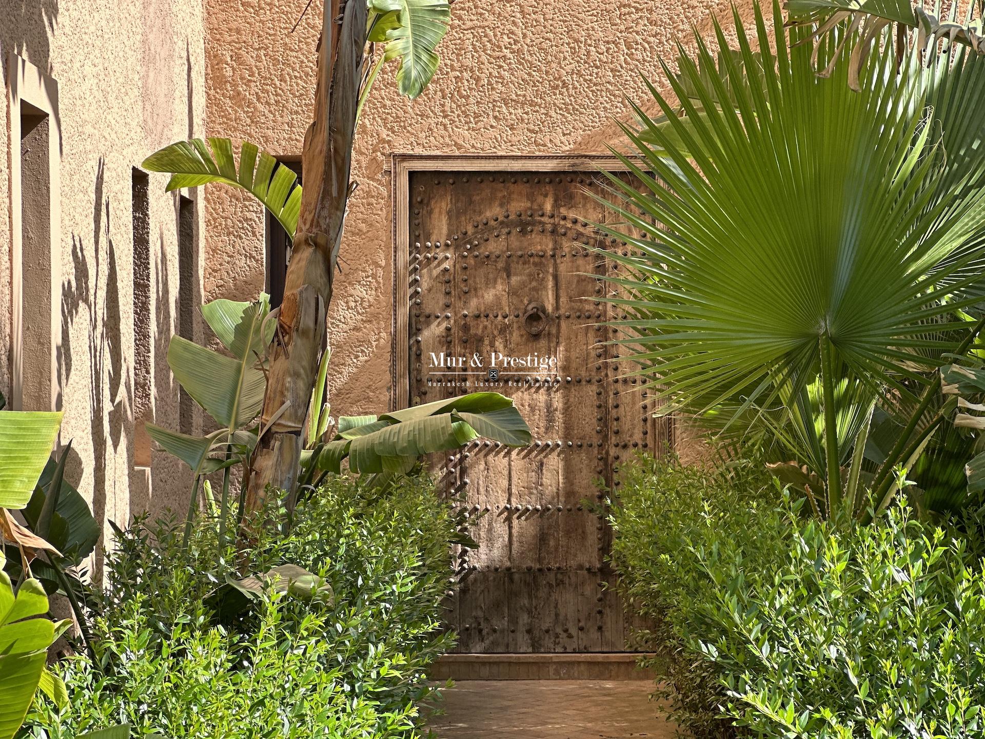 Maison De Charme à Vendre à Marrakech - Agence Immobilière