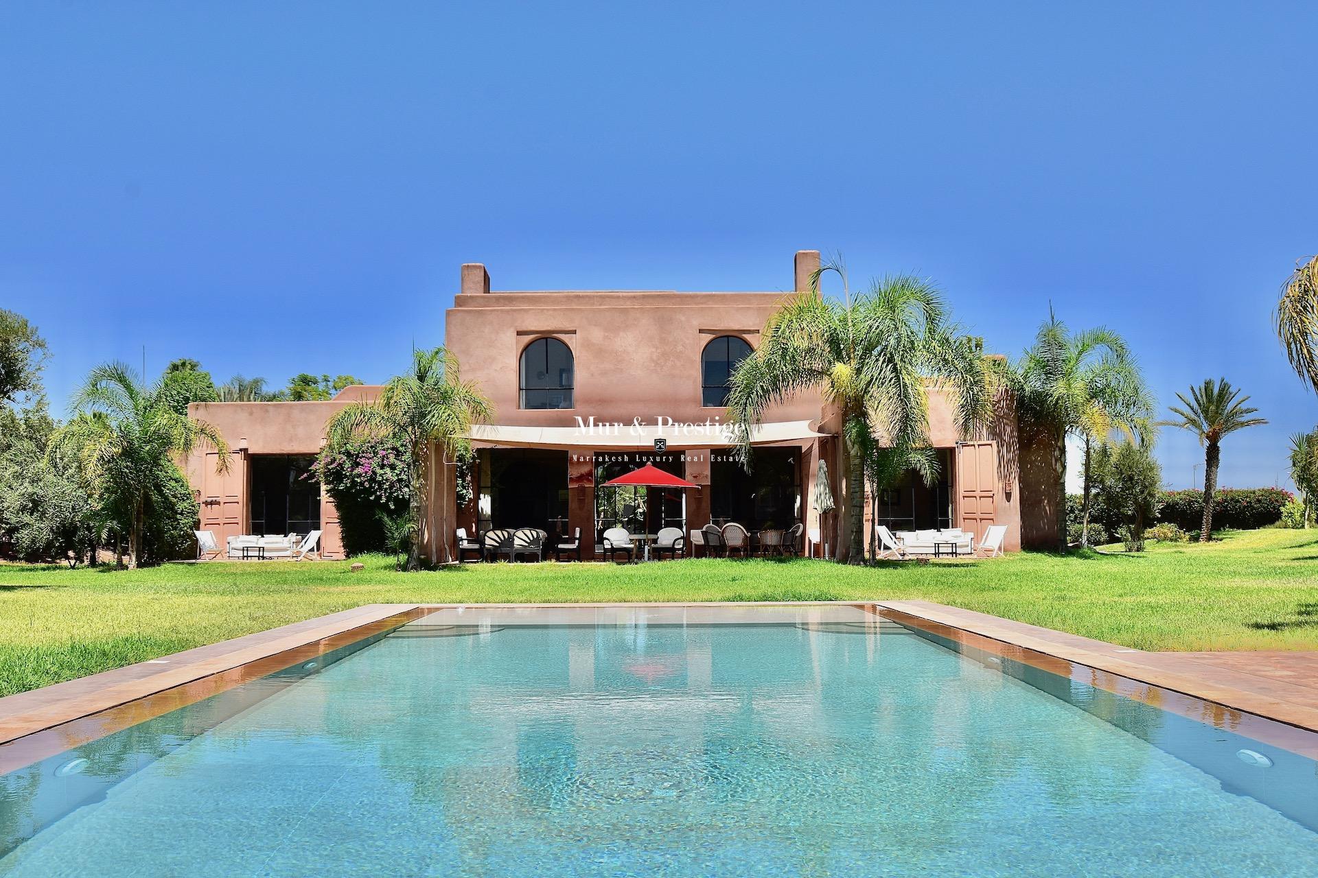 Villa d’un hectare à vendre en centre-ville à Marrakech