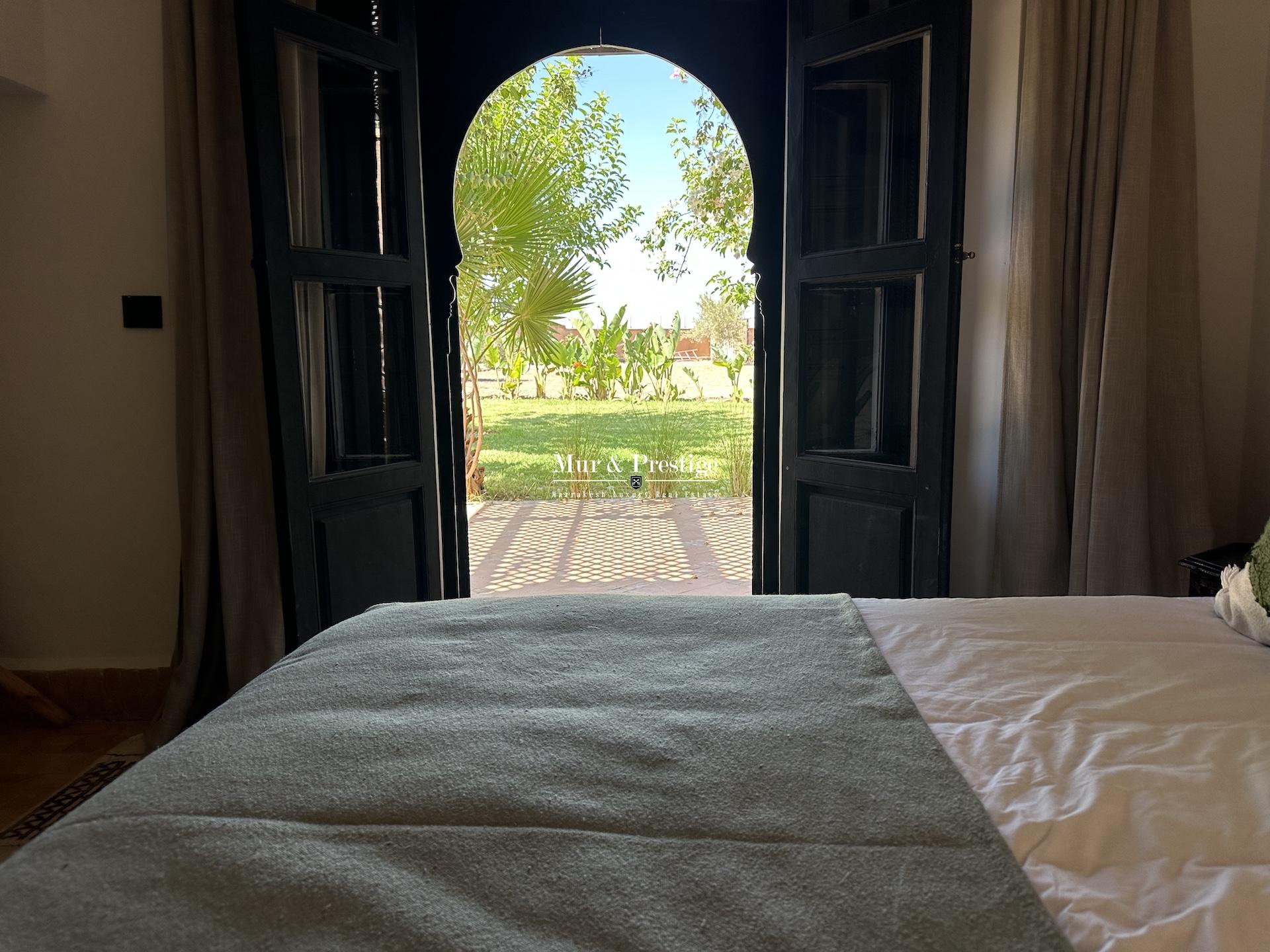 Maison de 8 Chbres à Vendre (Sans VNA)