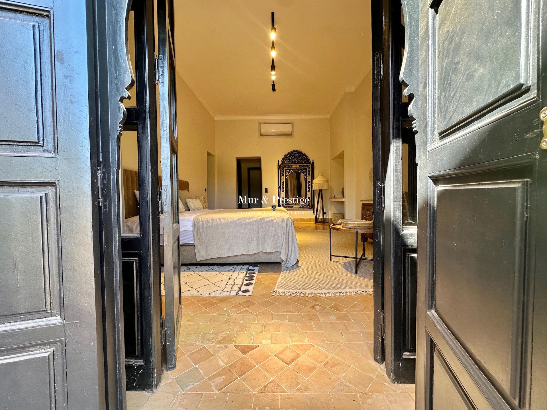 Maison de 8 Chbres à Vendre (Sans VNA)