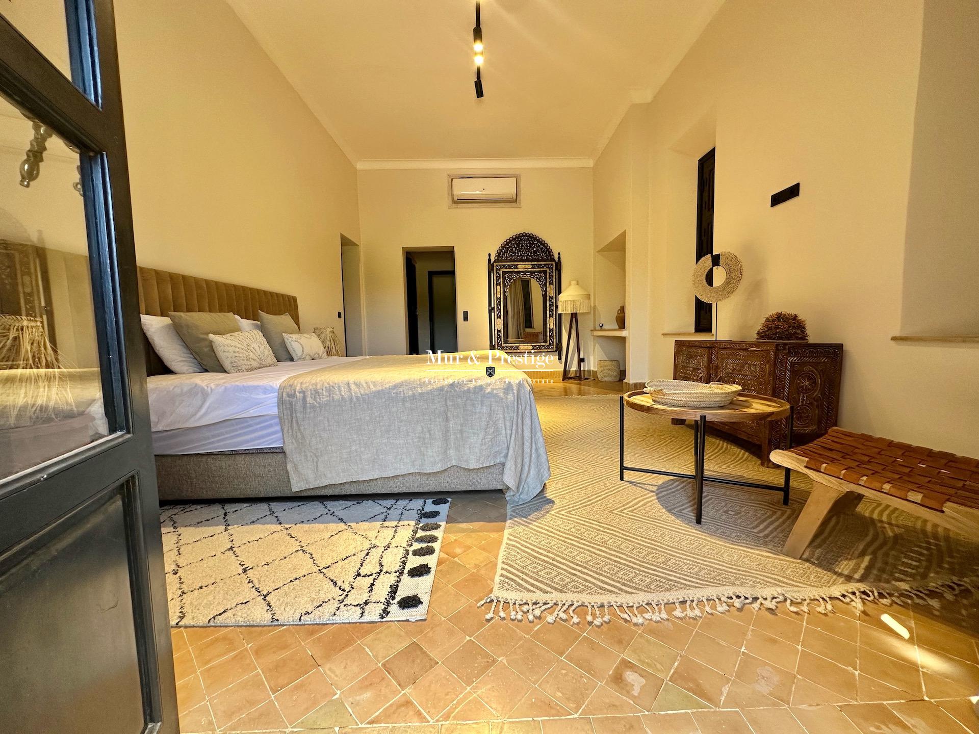 Maison de 8 Chbres à Vendre (Sans VNA)