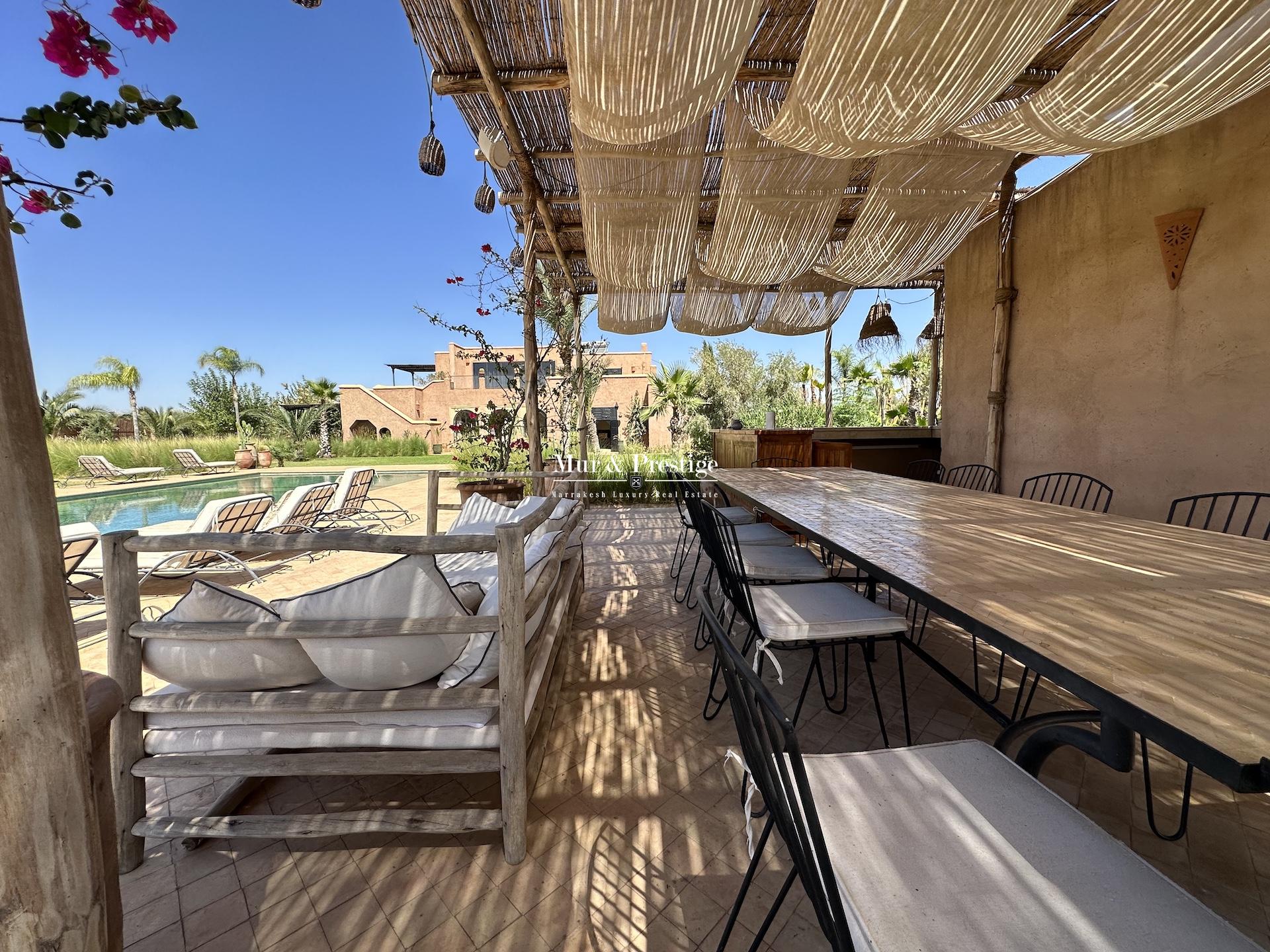 Maison de 8 Chbres à Vendre (Sans VNA)