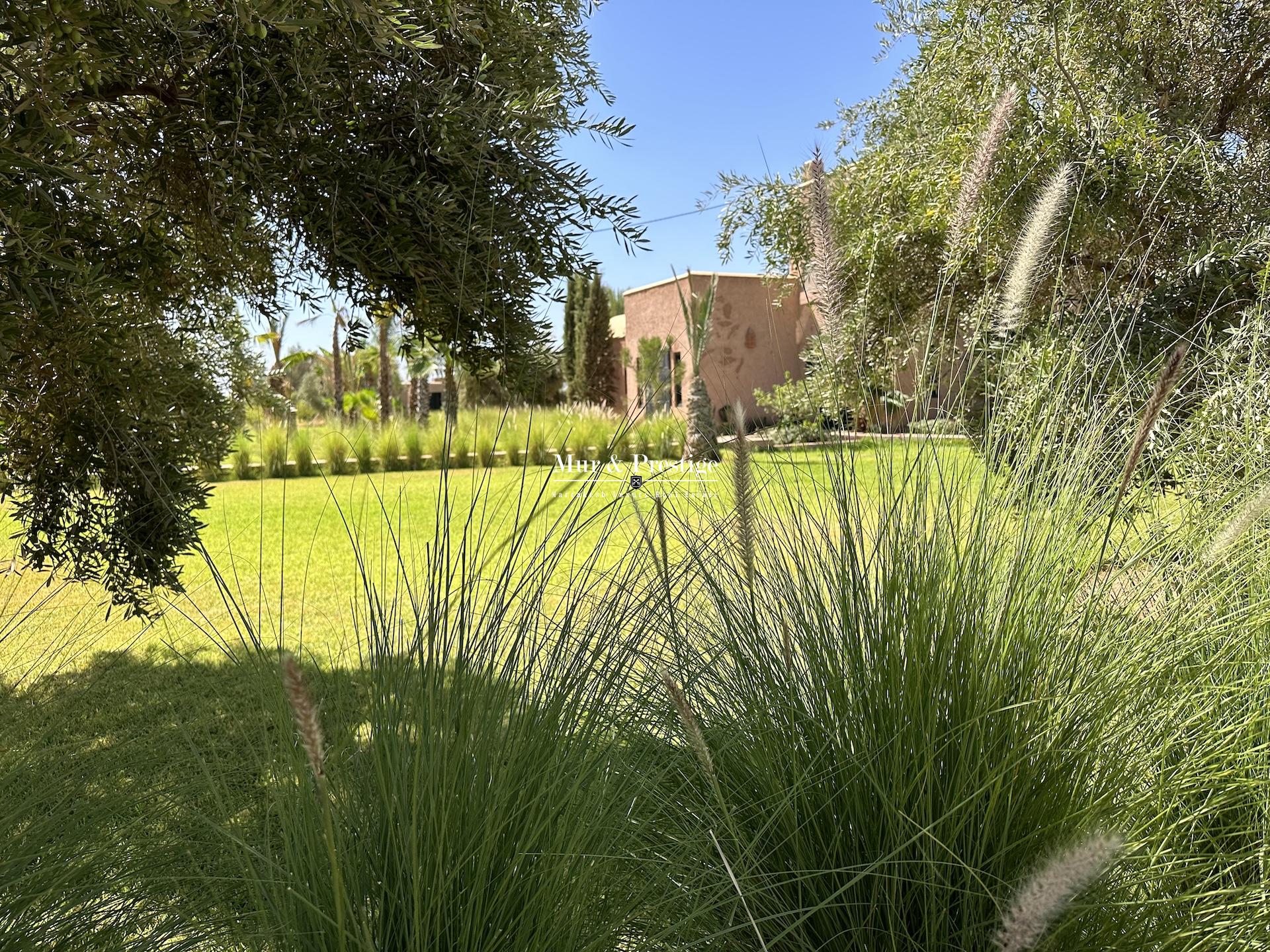 Maison de 8 Chbres à Vendre (Sans VNA)