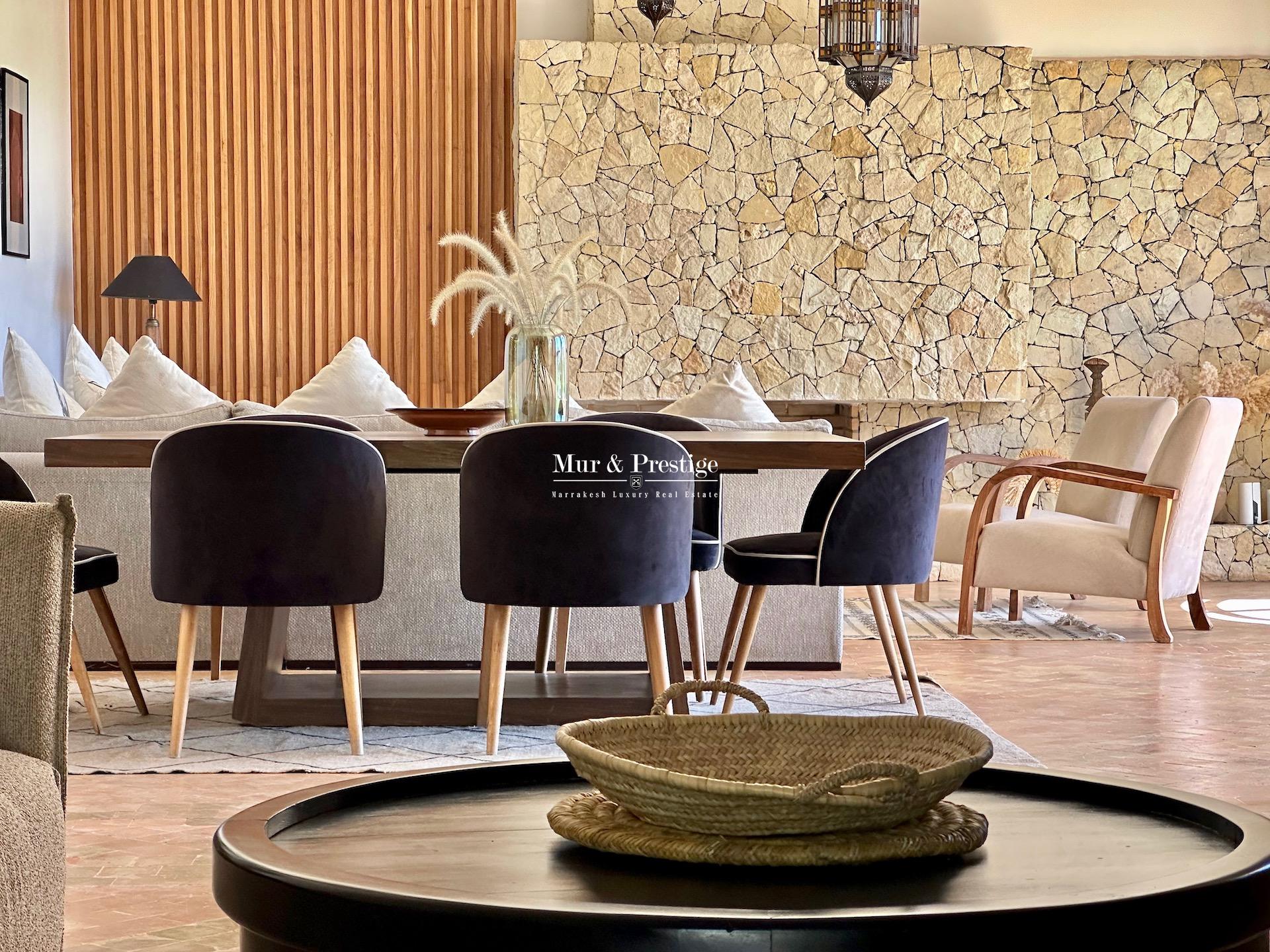 Maison de 8 Chbres à Vendre (Sans VNA)