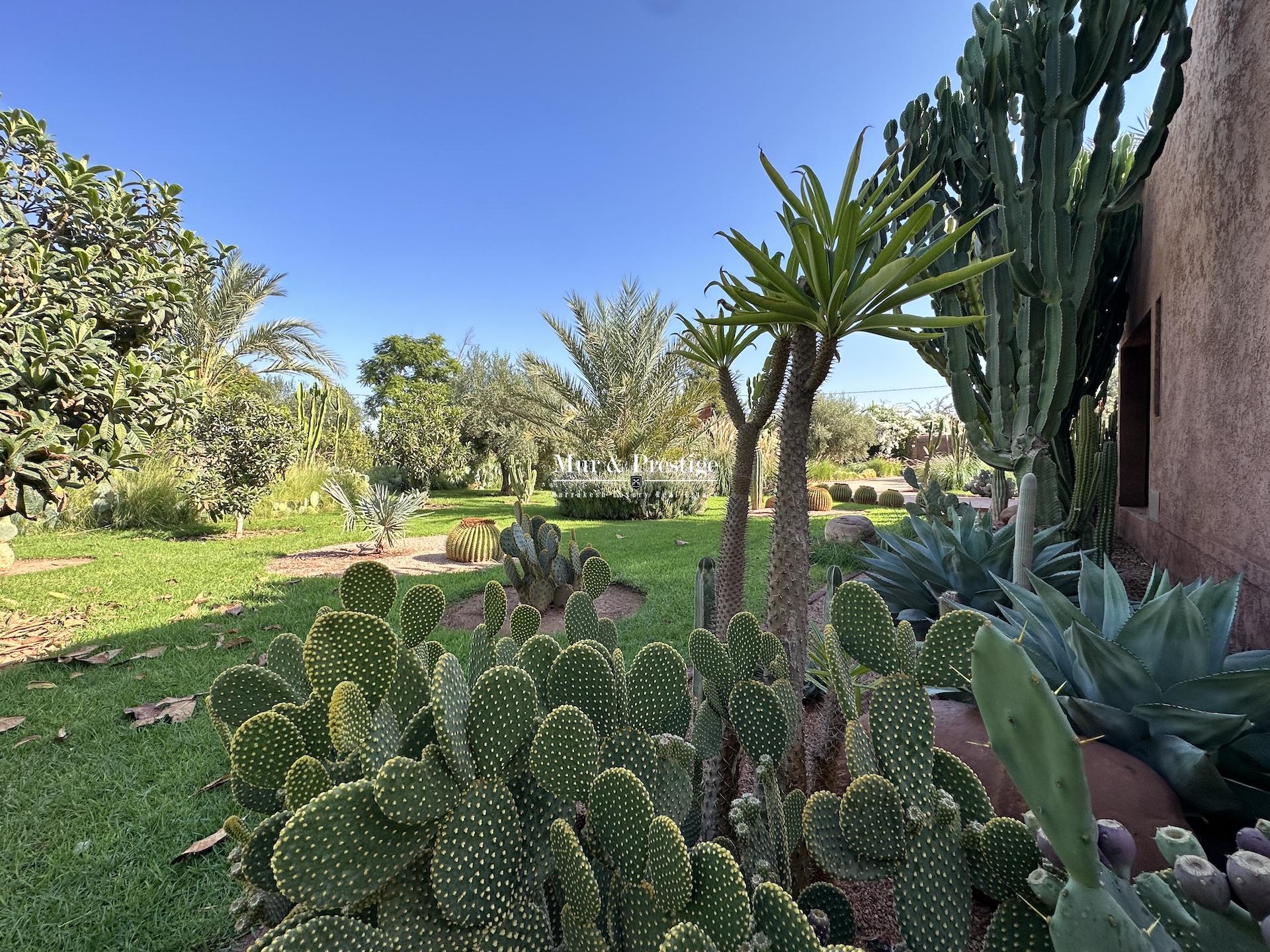 Maison de Plain-Pied sur 5000m2 de Terrain (Sans VNA)