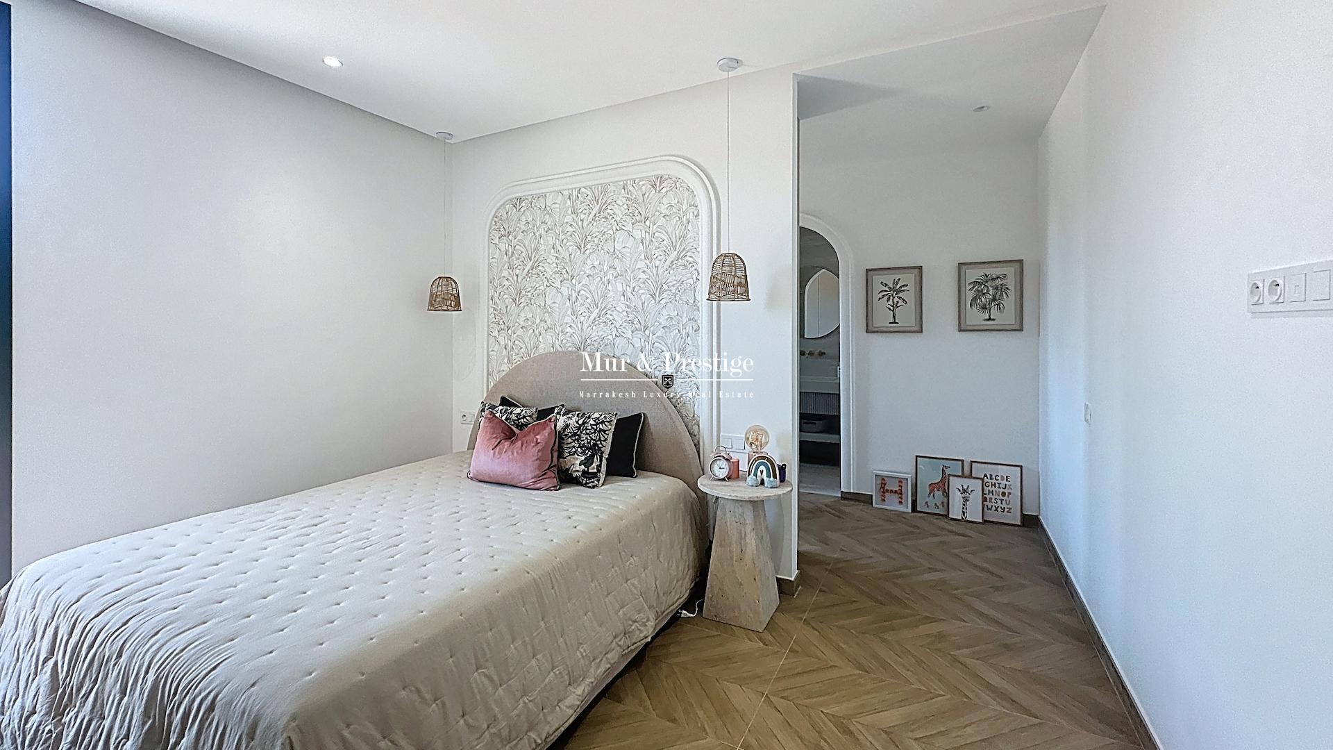 Amelkis  - Maison de 5 suites à Vendre 