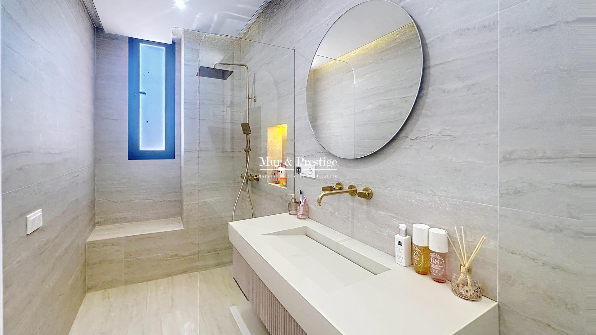 Amelkis  - Maison de 5 suites à Vendre 