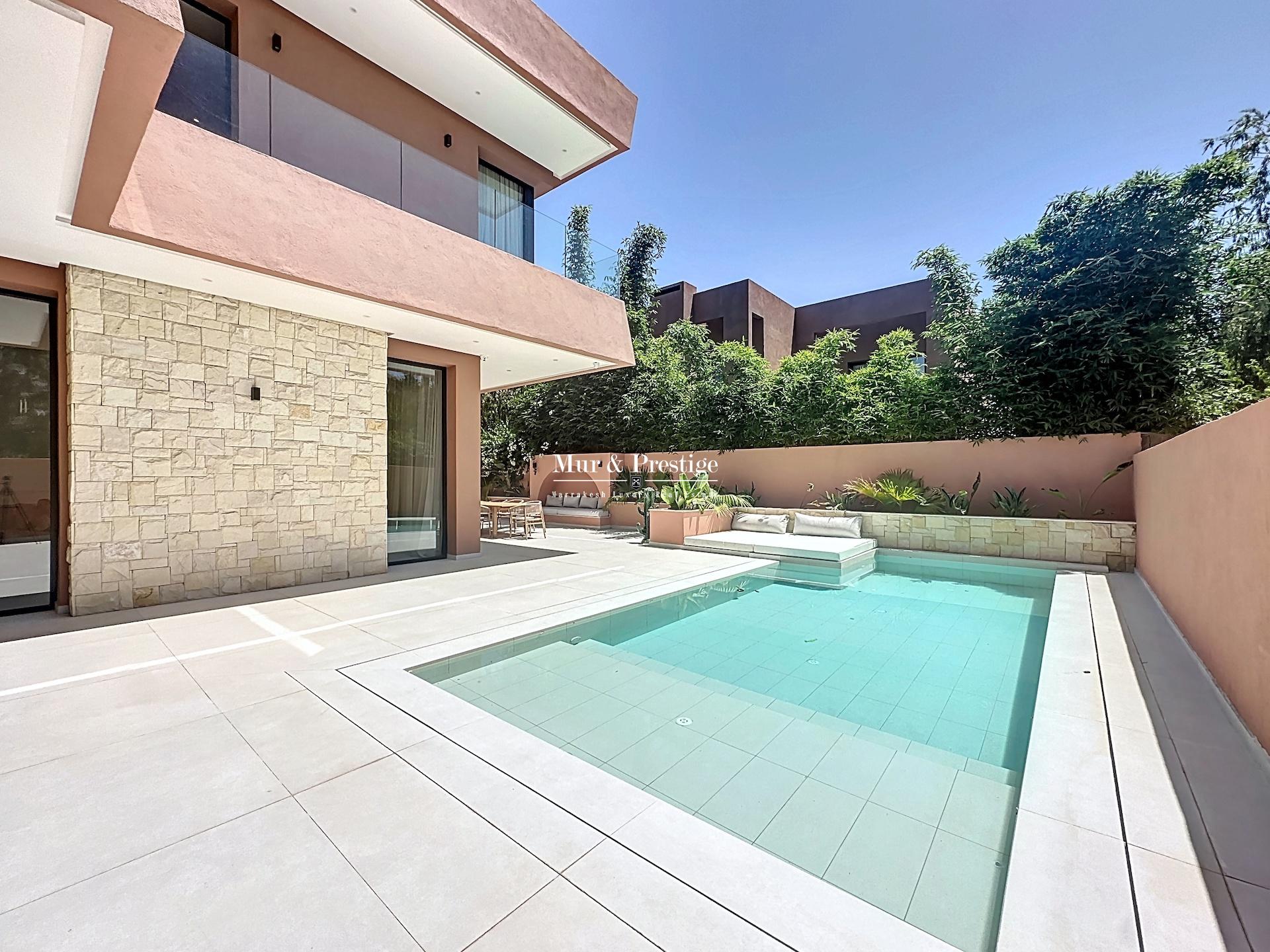 Amelkis  - Maison de 5 suites à Vendre 